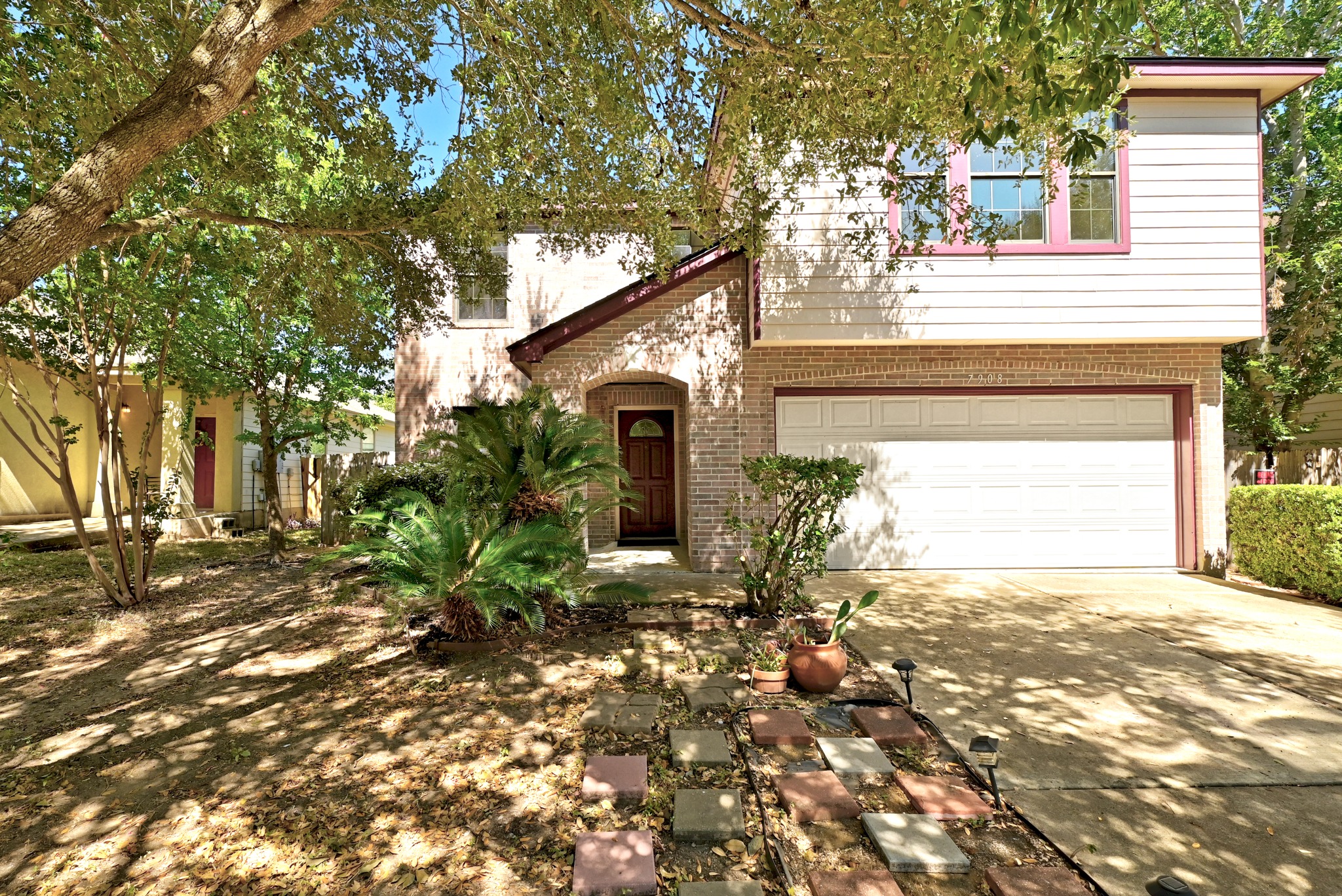 7908 Running Water Dr — photo