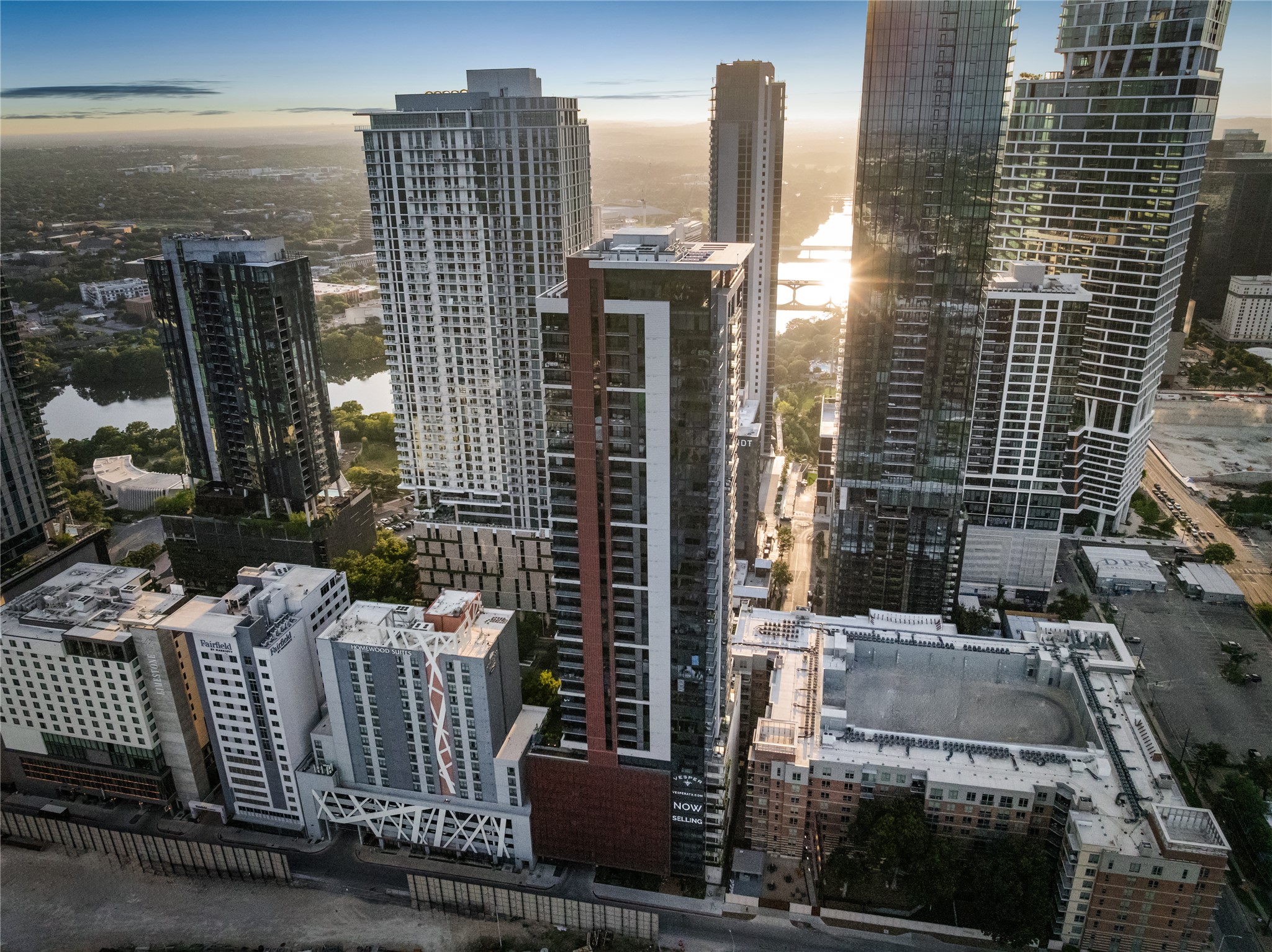 84 East Ave 3808 — photo