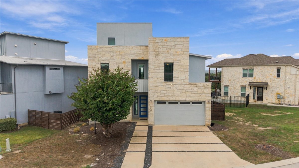 16404 Sydney Carol Ln — photo