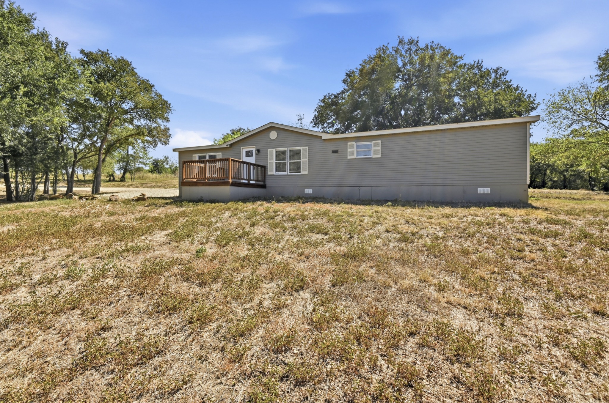871 Political Rd — photo