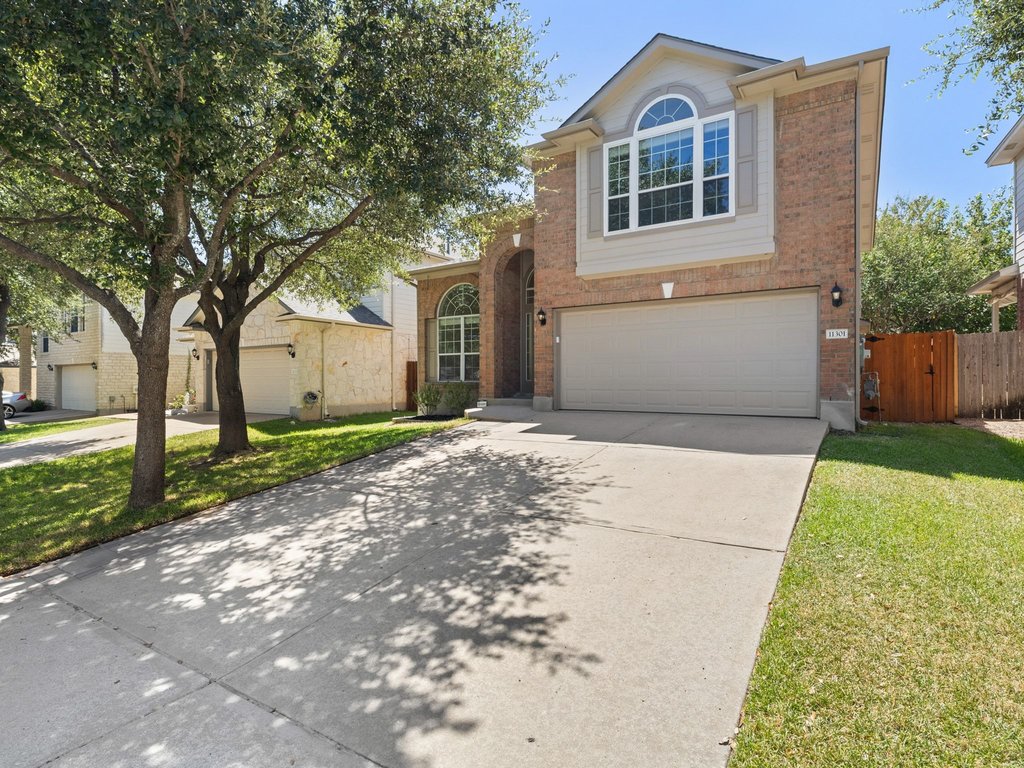 11301 Fletcher Hall Ln — photo
