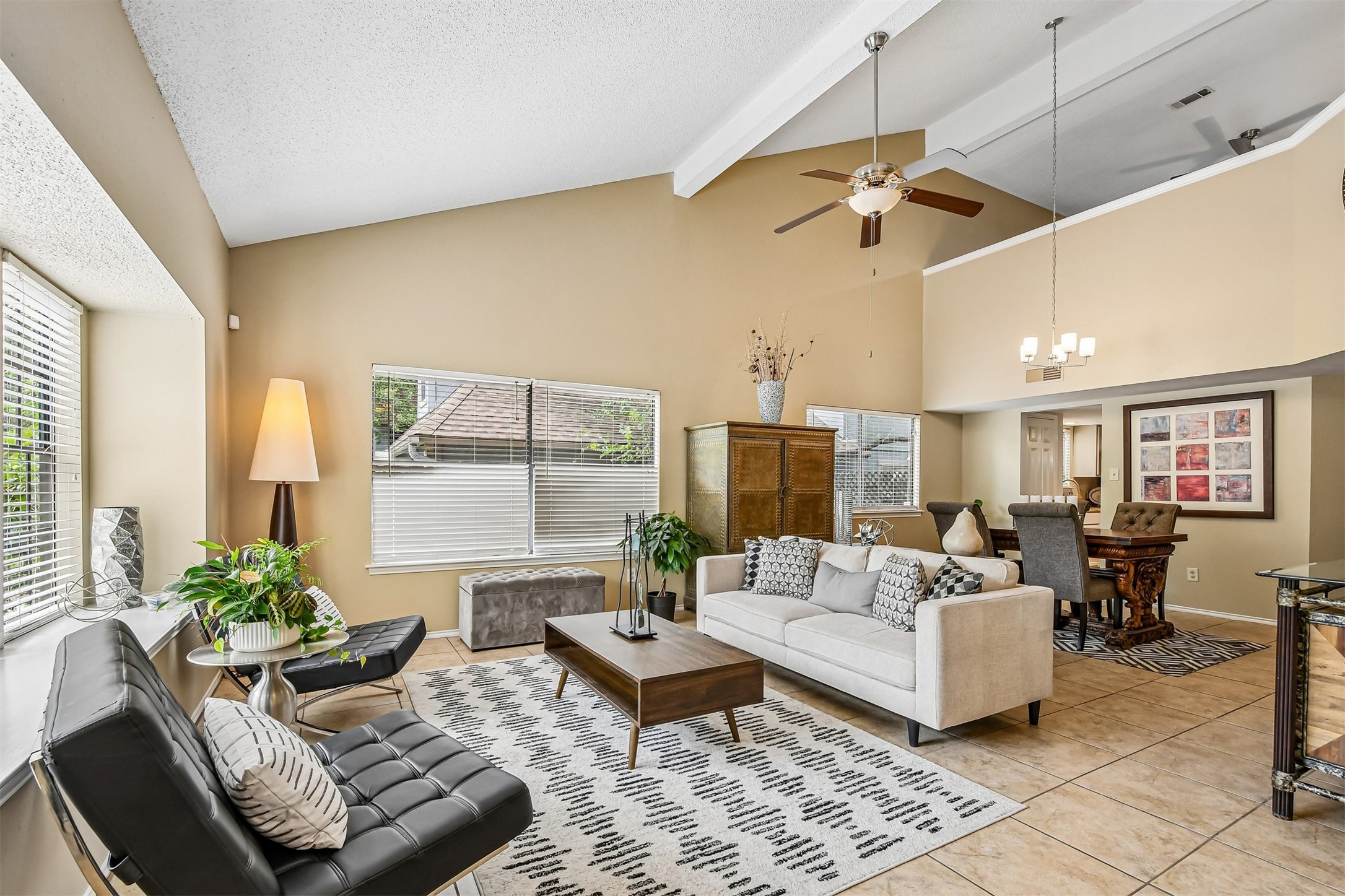 13109 Sinton Ln — photo