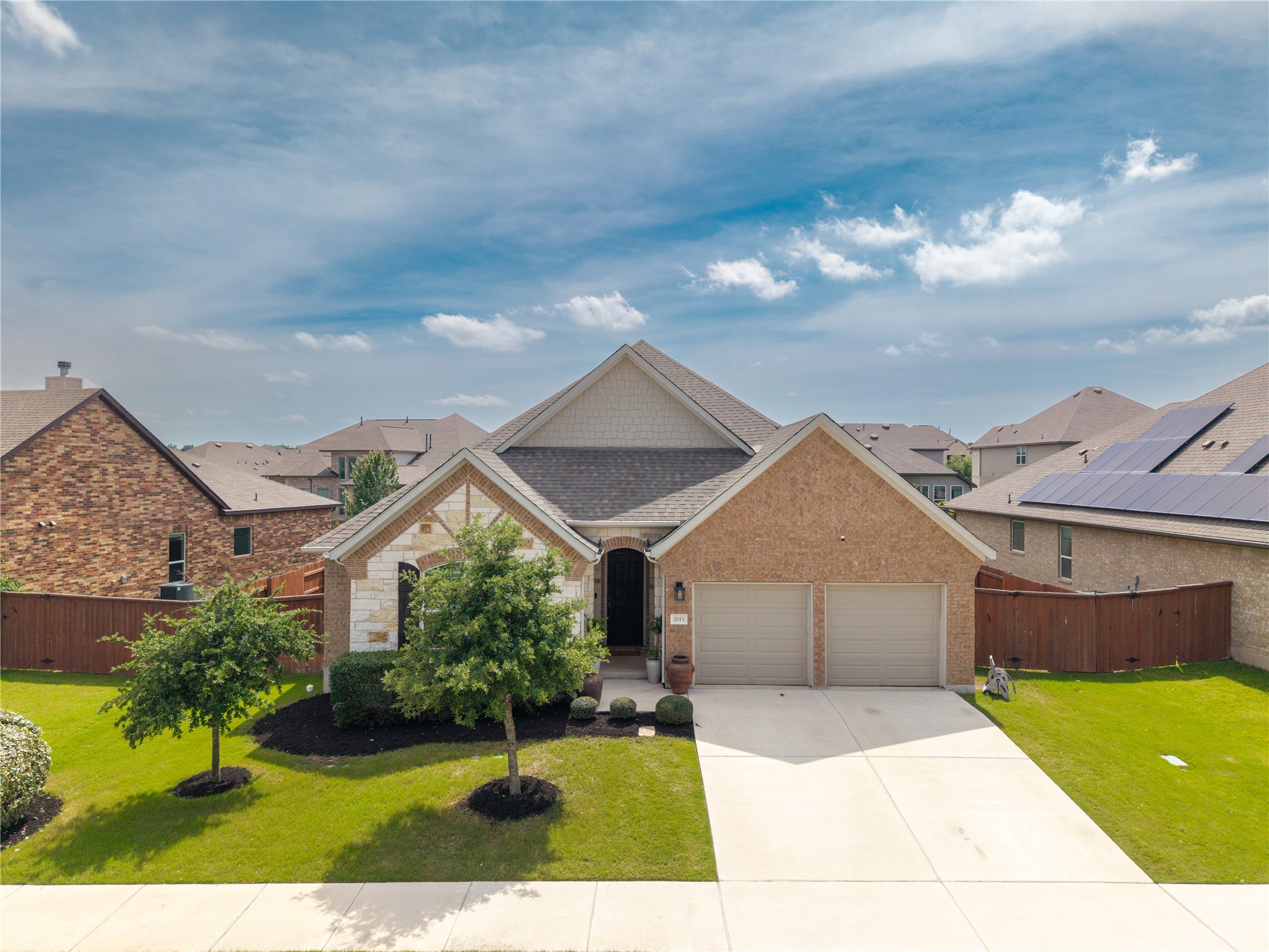 2013 Waterview Road, Georgetown, TX 78628 — photo 2