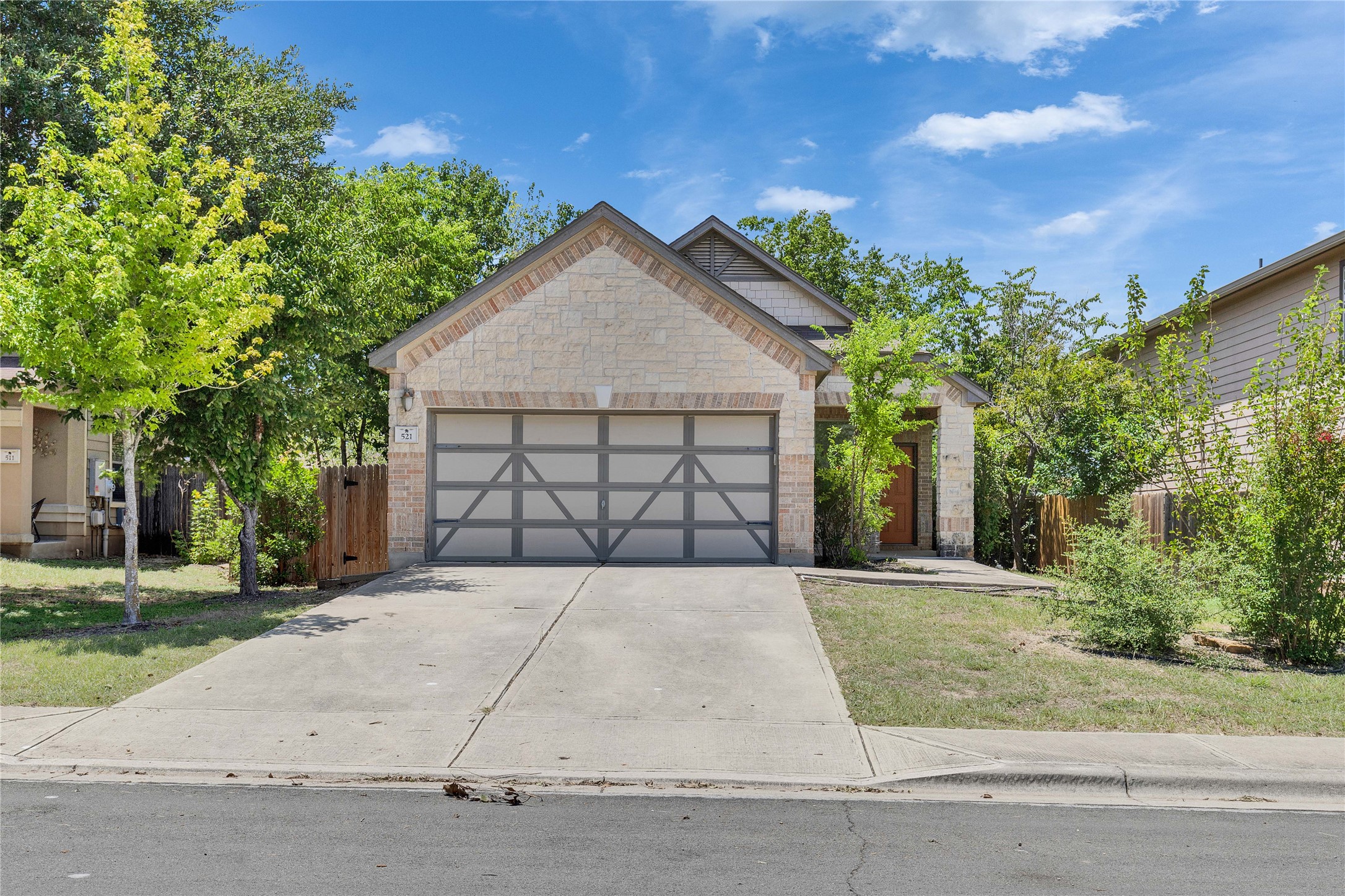521 New Country Rd — photo