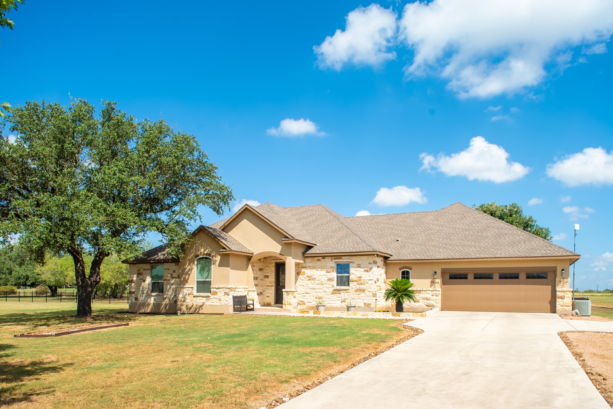 156 Private Road 4666 Dr — photo
