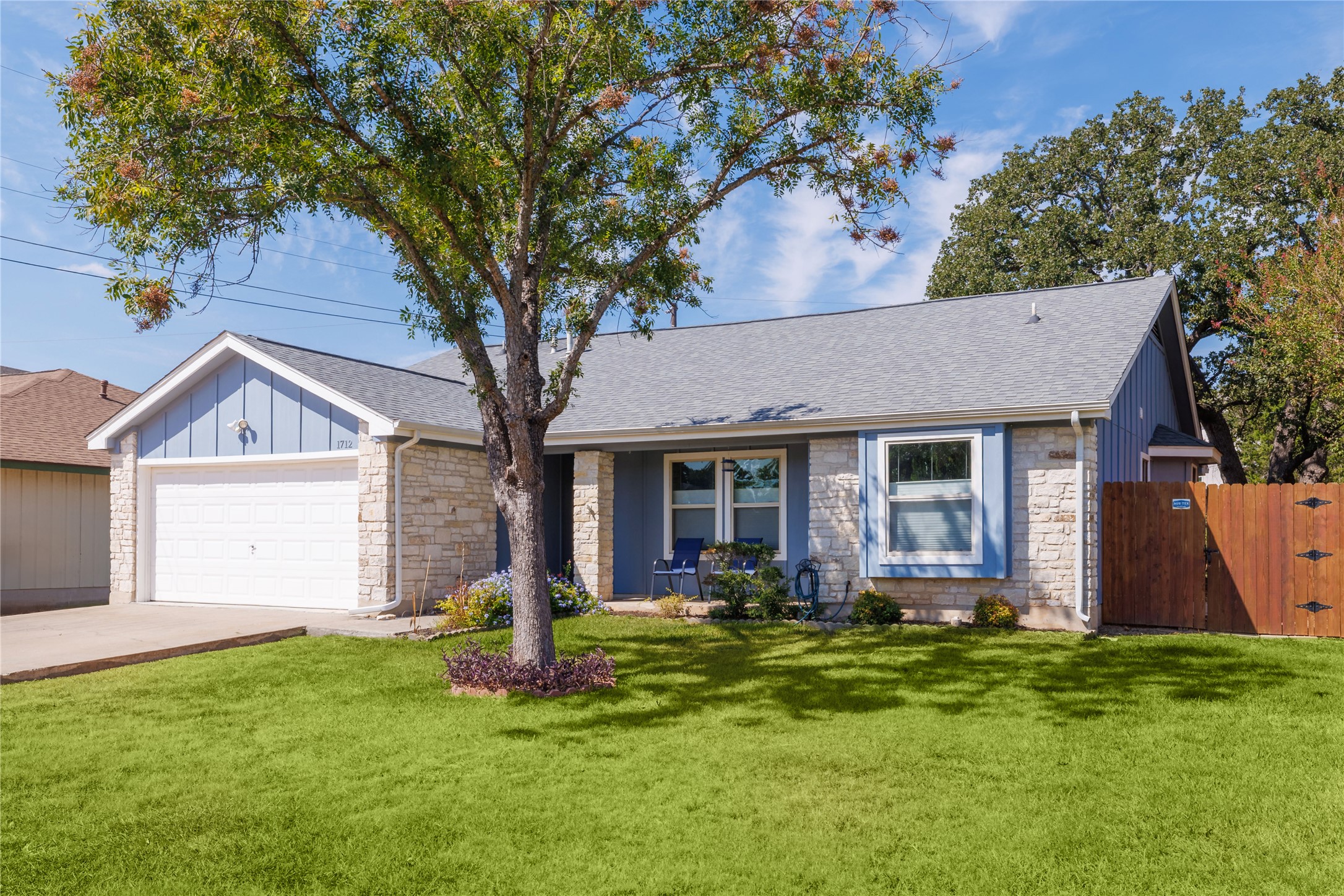 1712 Creek Bend Cir — photo