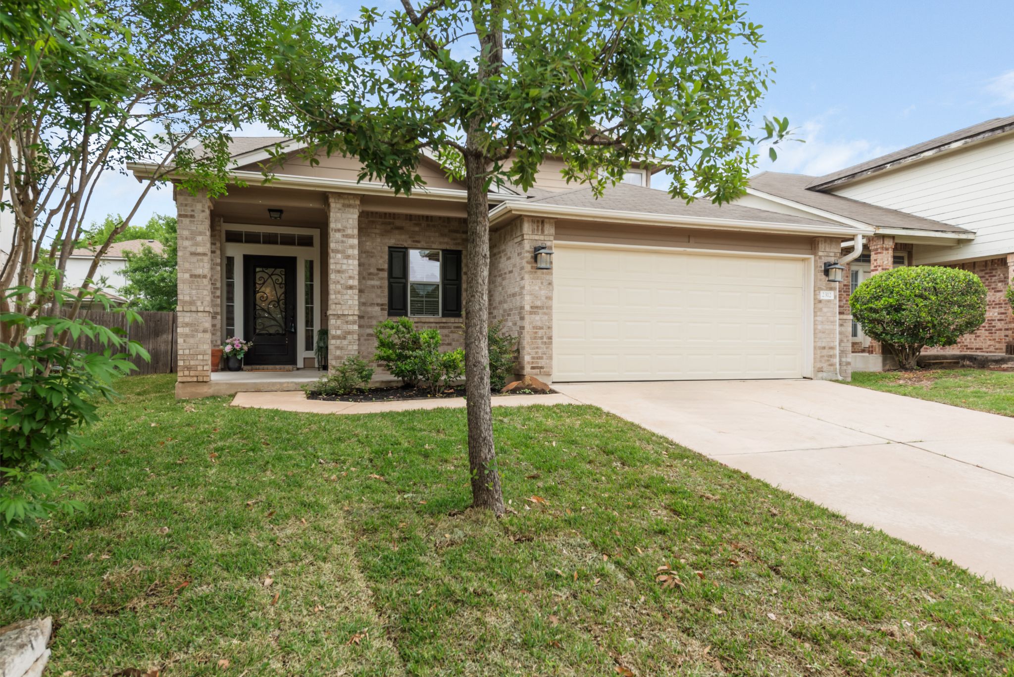 2312 Marcus Abrams Blvd — photo