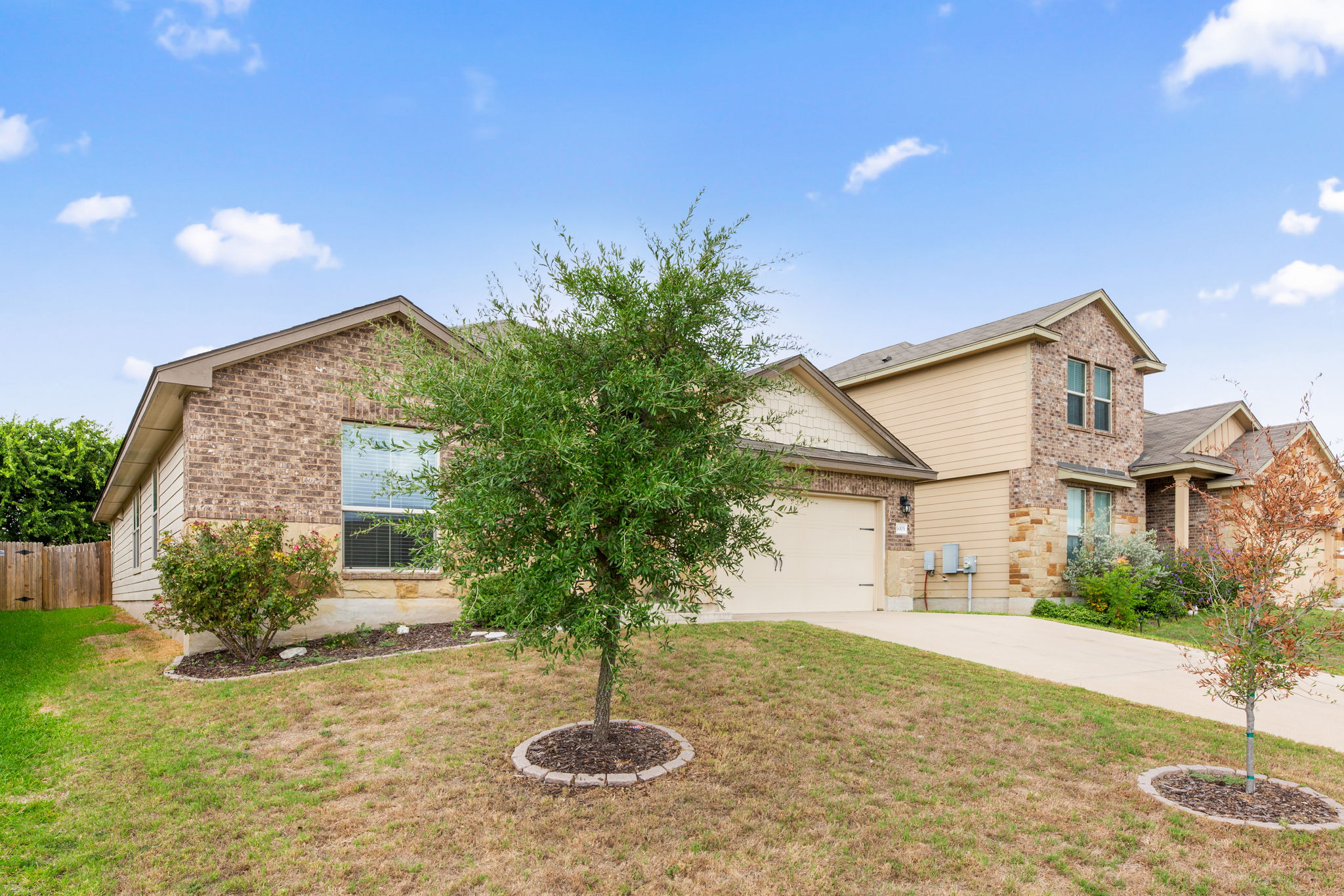 1005 Ibis Falls Loop, Jarrell, TX 76537 — photo 2