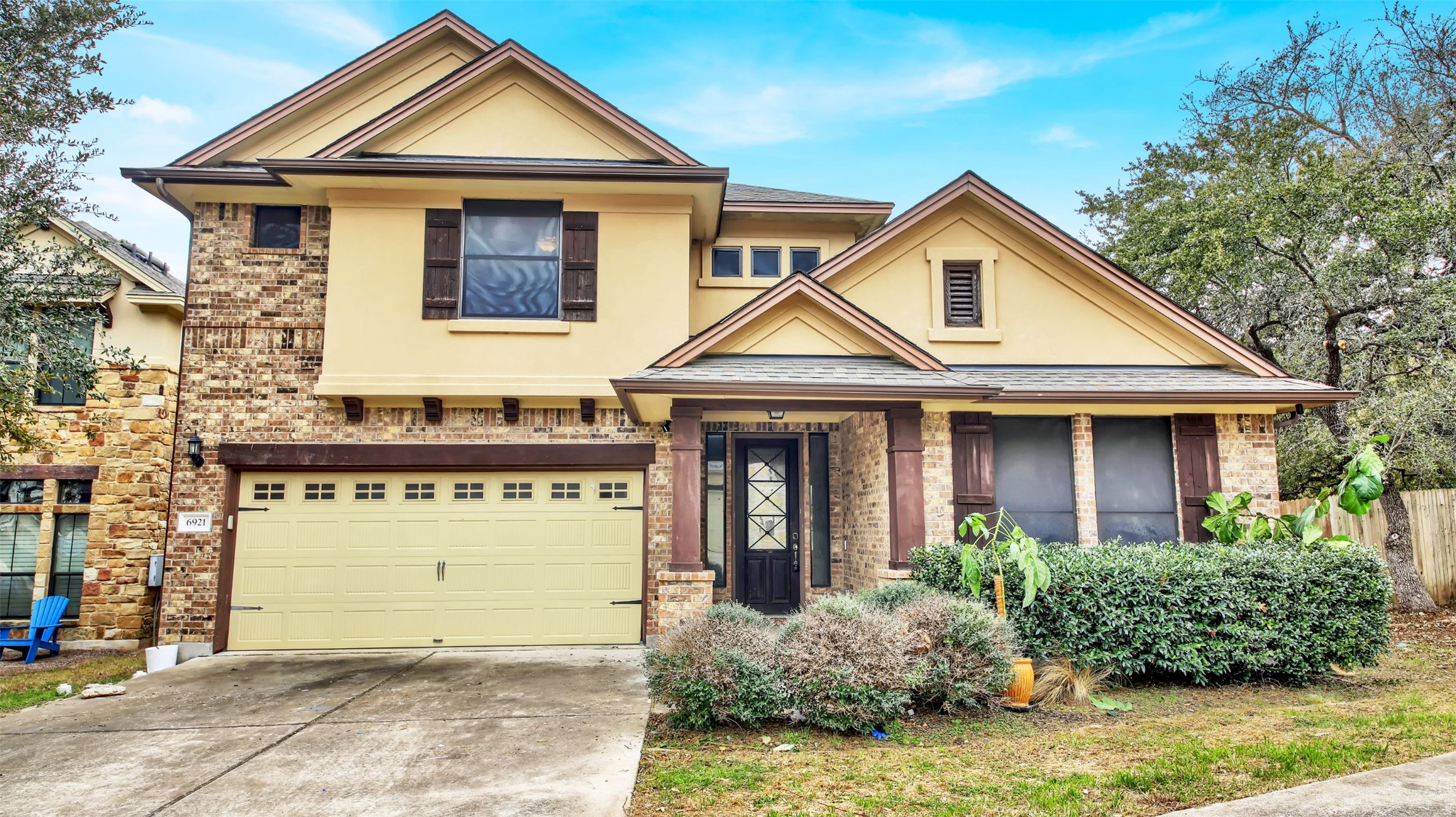 6921 Barstow Ct — photo