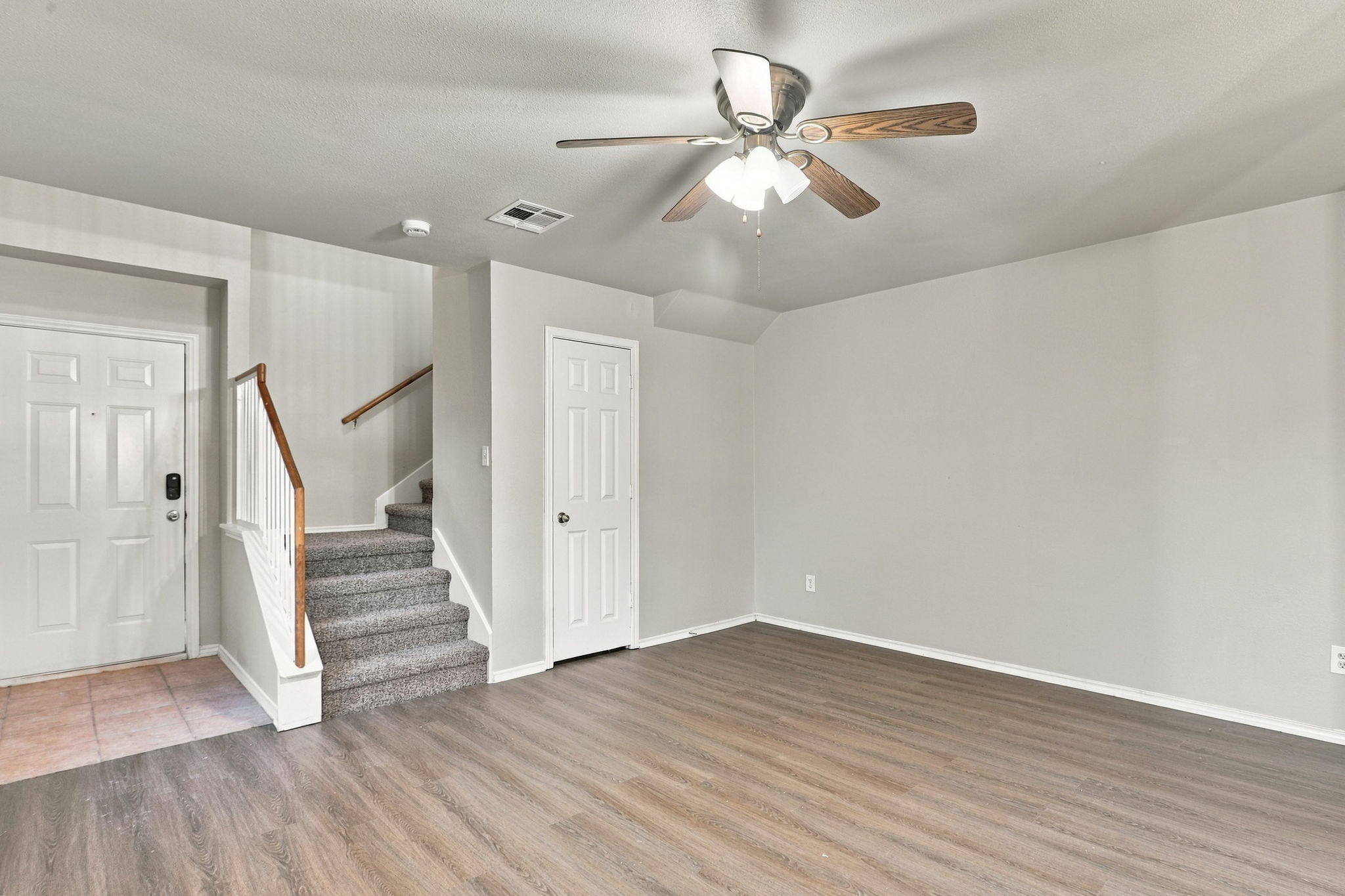 1830 Wallin Loop, Round Rock, TX 78664 — photo 2