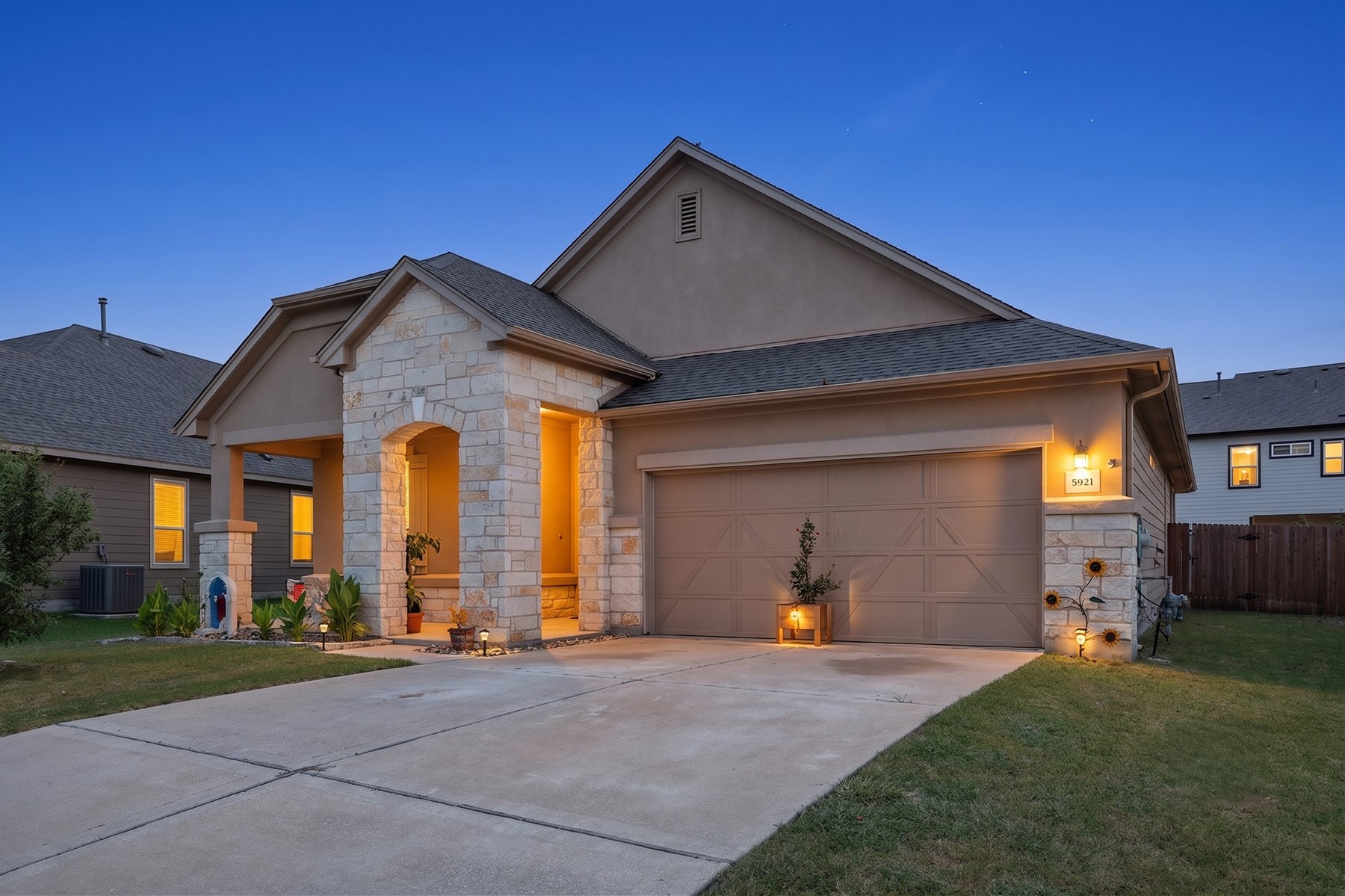 5921 Sardinia Dr — photo