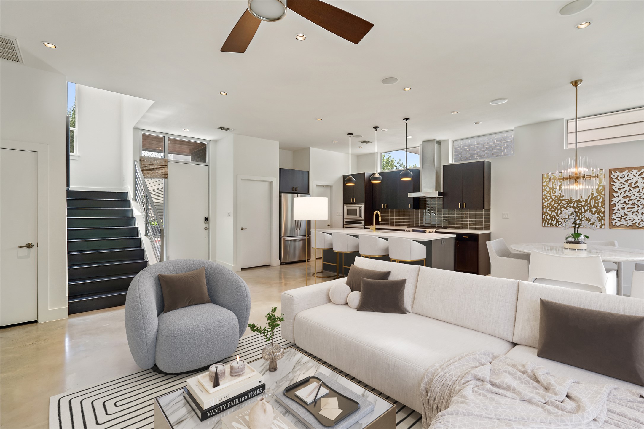 2105 Goodrich Ave 2 — photo