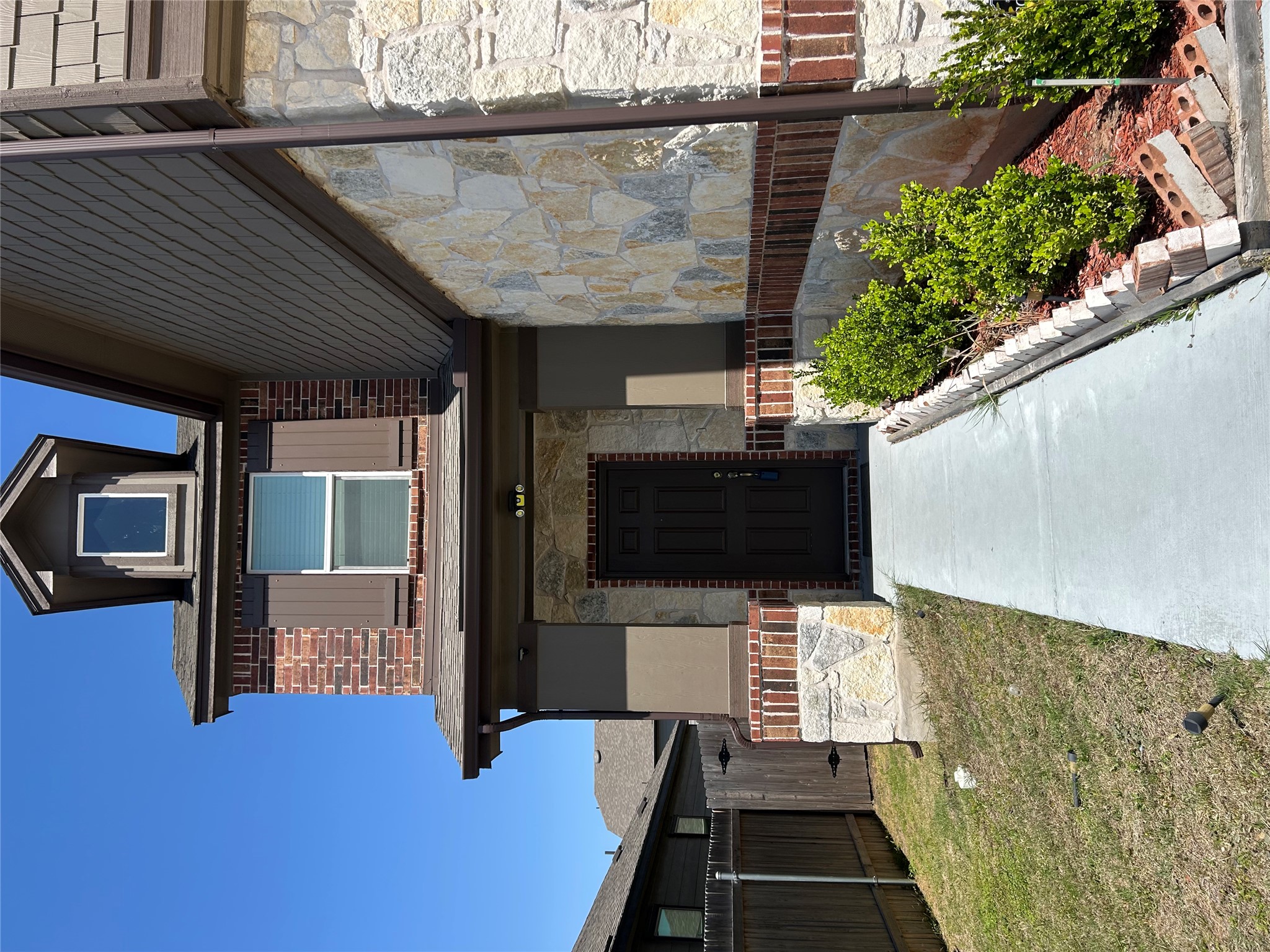 14117 Vigilance St — photo