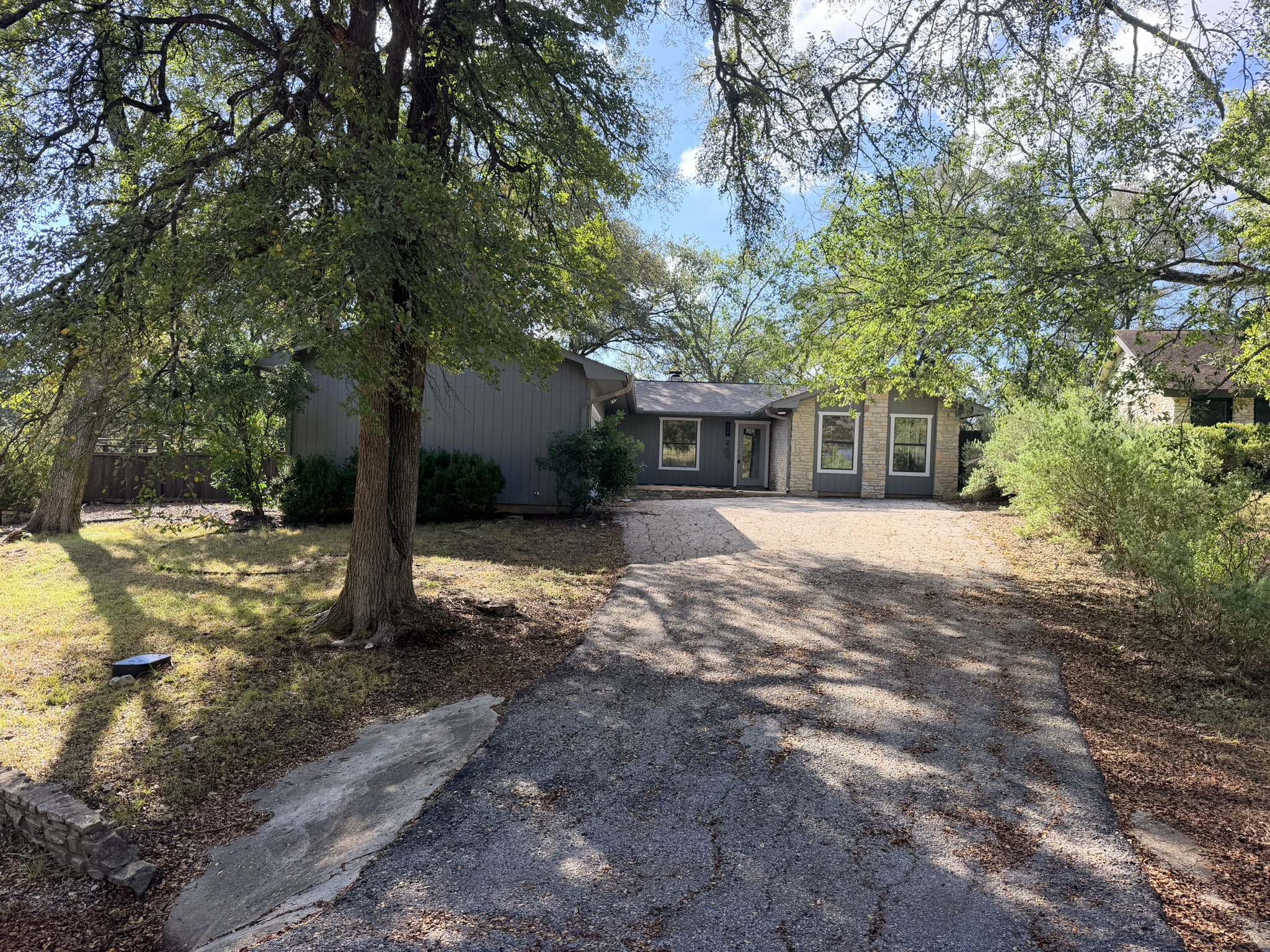 2 Acacia Dr — photo