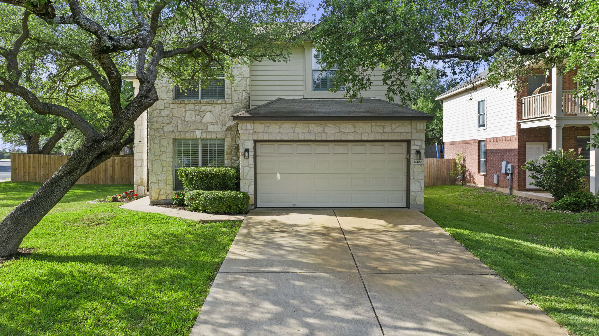 14400 Showdown Ln — photo