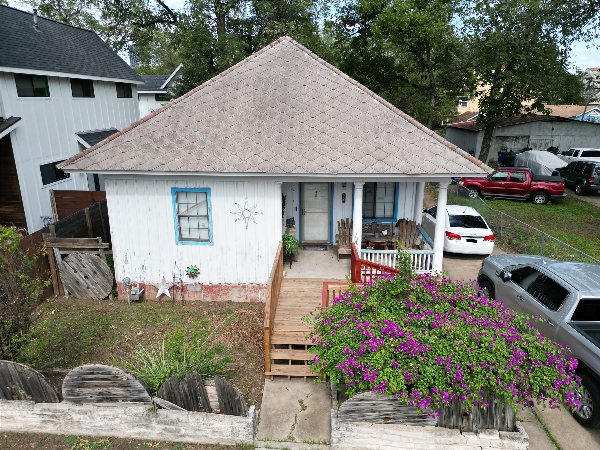 906 E 2nd Street, Austin, TX 78702 — photo 2