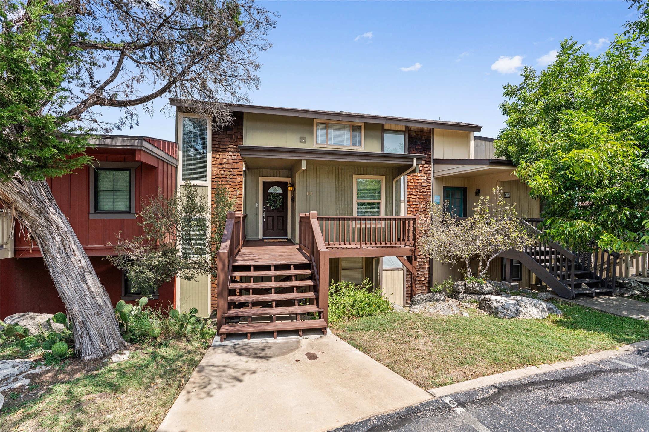 113 Comanche Pt — photo