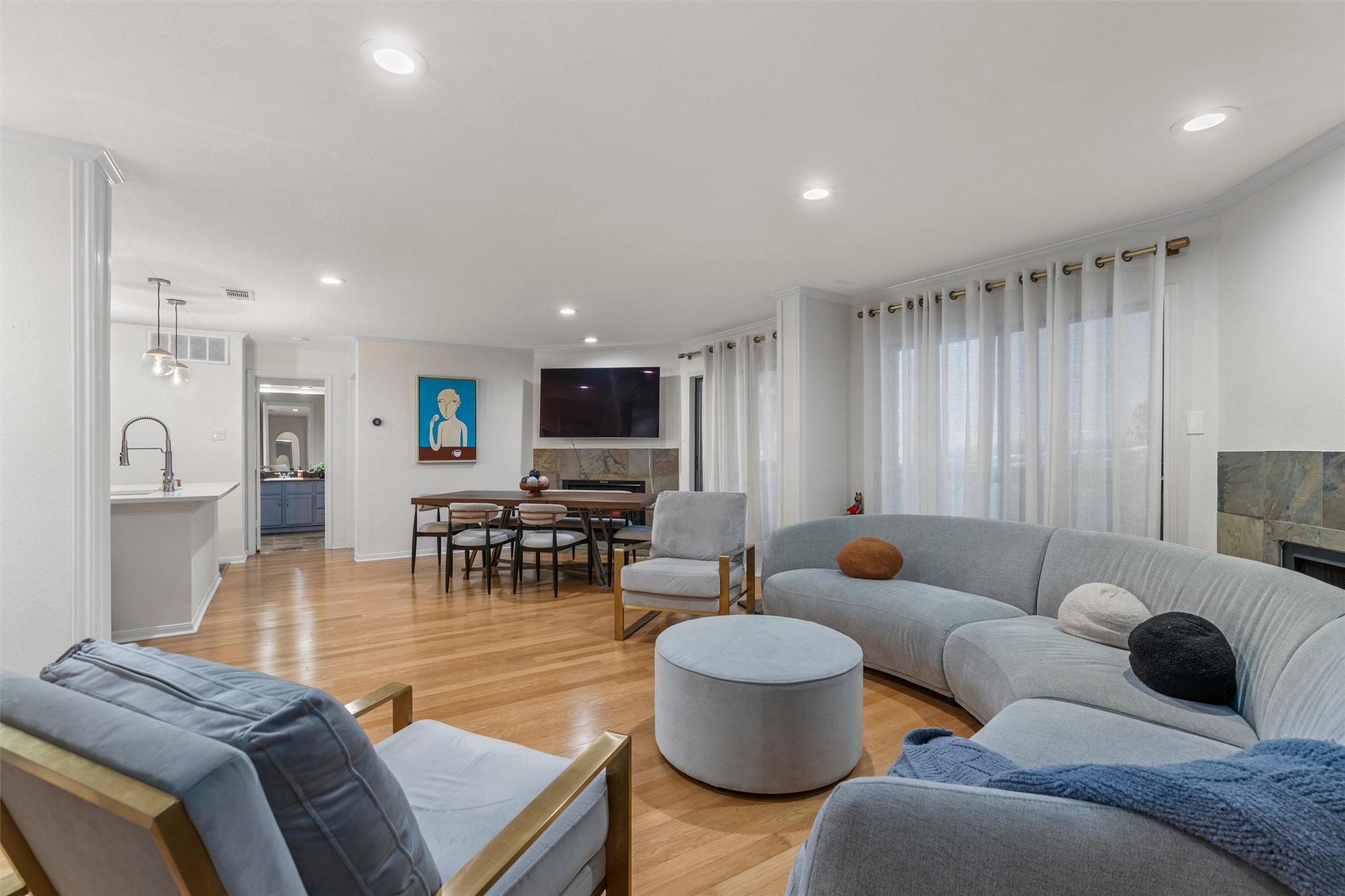 8888 Tallwood Dr 1106 — photo