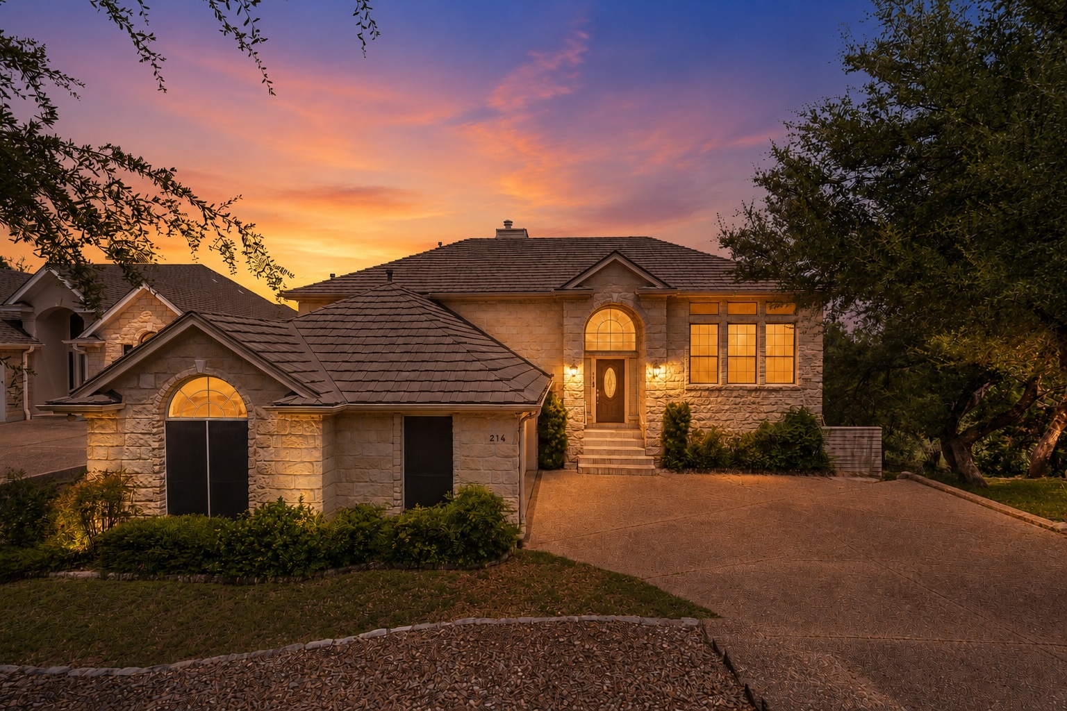 214 Golf Crest Ln — photo