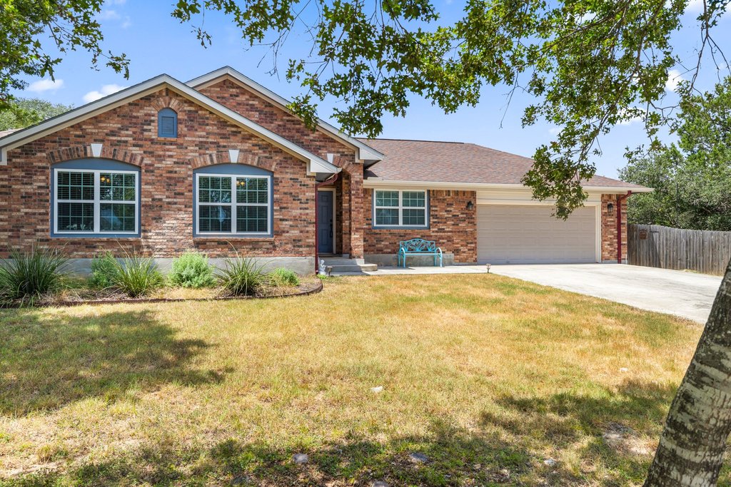 8 Stone Creek Cir — photo
