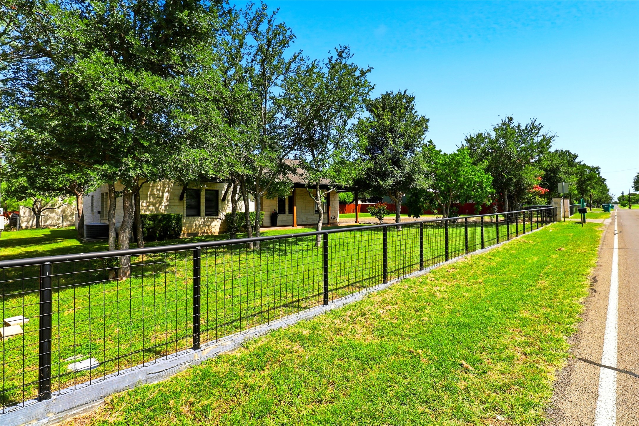 1303 Prairie Creek Rd — photo