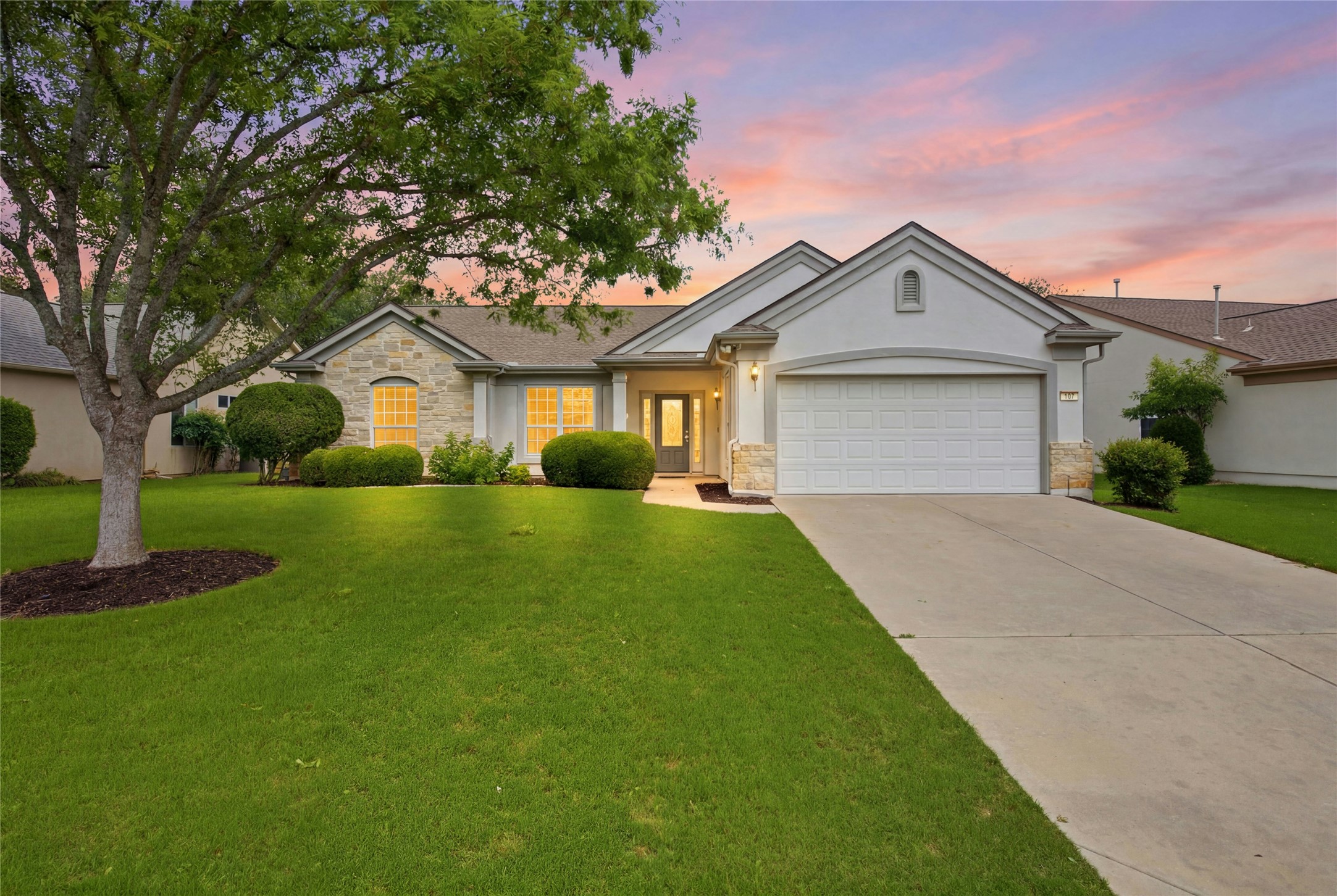 107 San Antonio Rd — photo