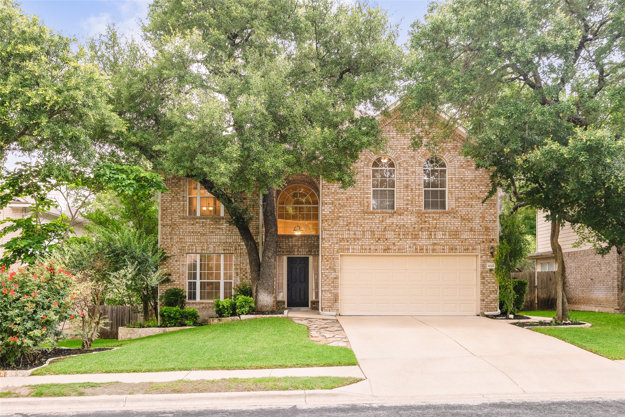 3713 Norman Loop — photo