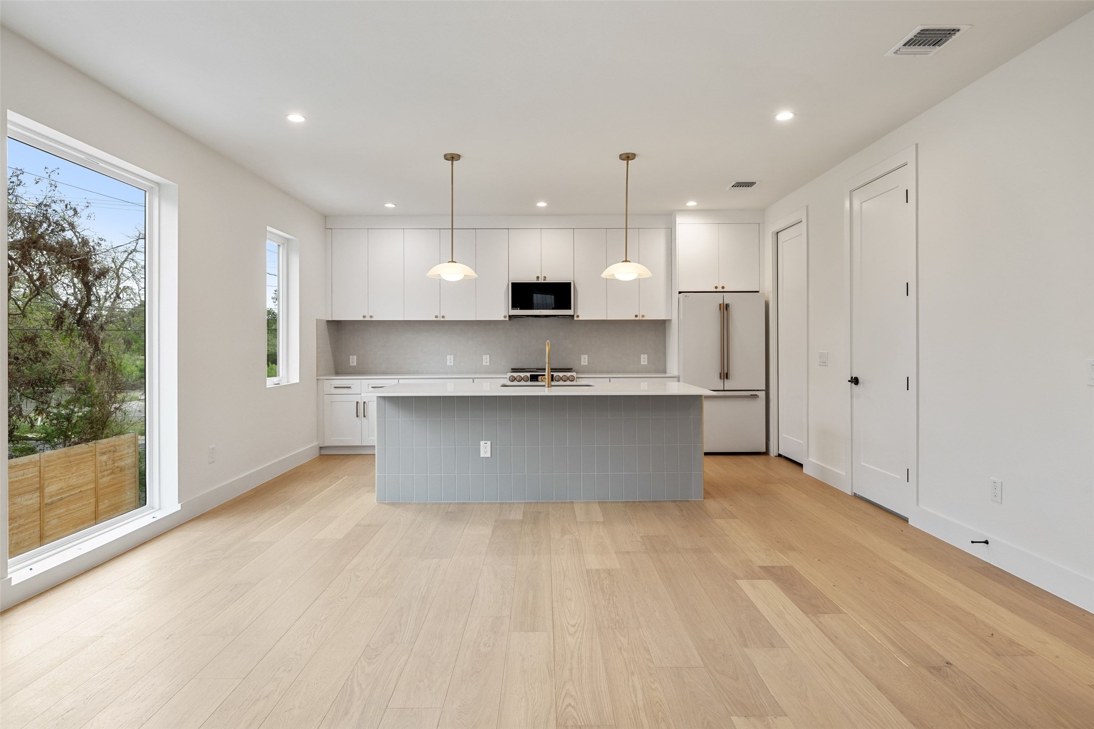 732 Springdale Road #A, Austin, TX 78702