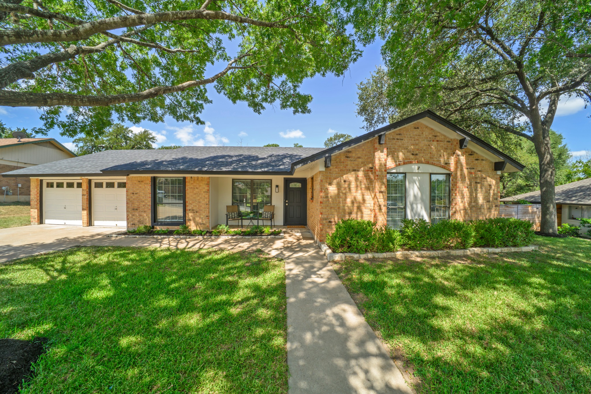 5912 Cherry Creek Dr — photo