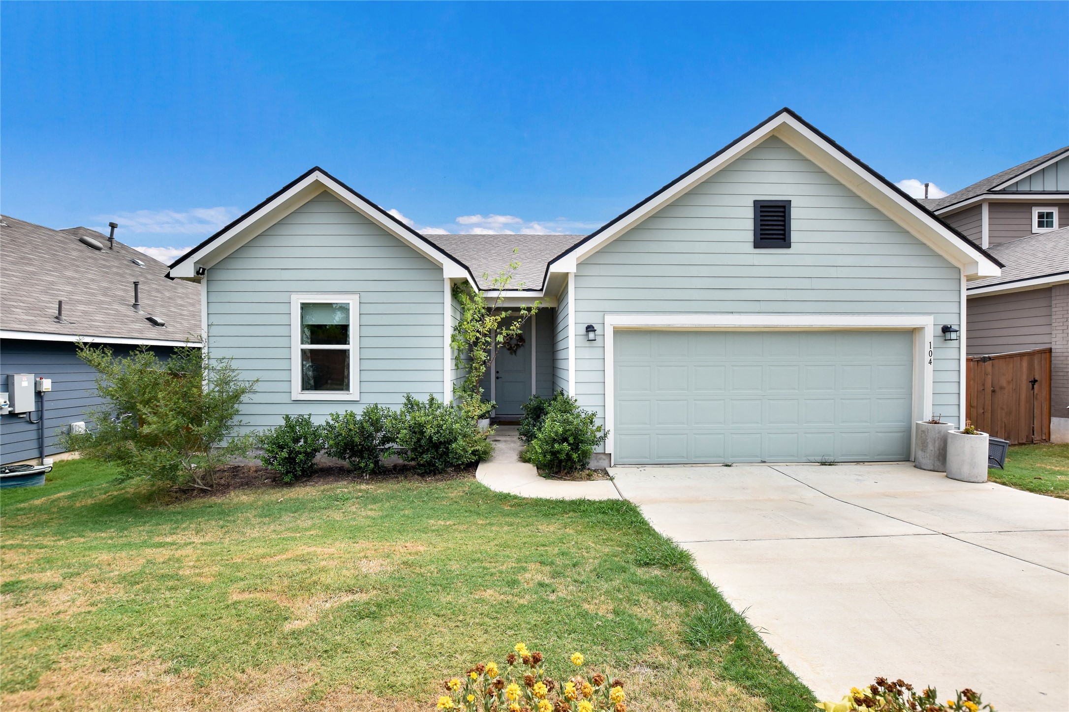 104 Peach Flat Ct — photo