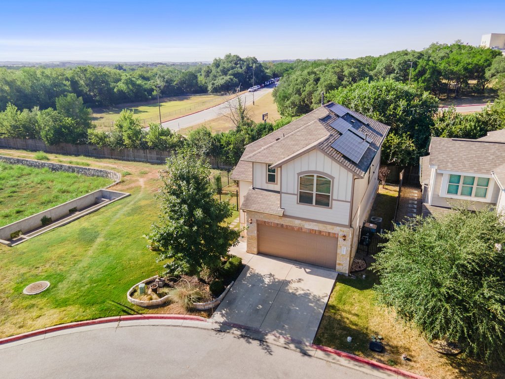 Home in Austin, TX 78748 — photo 2