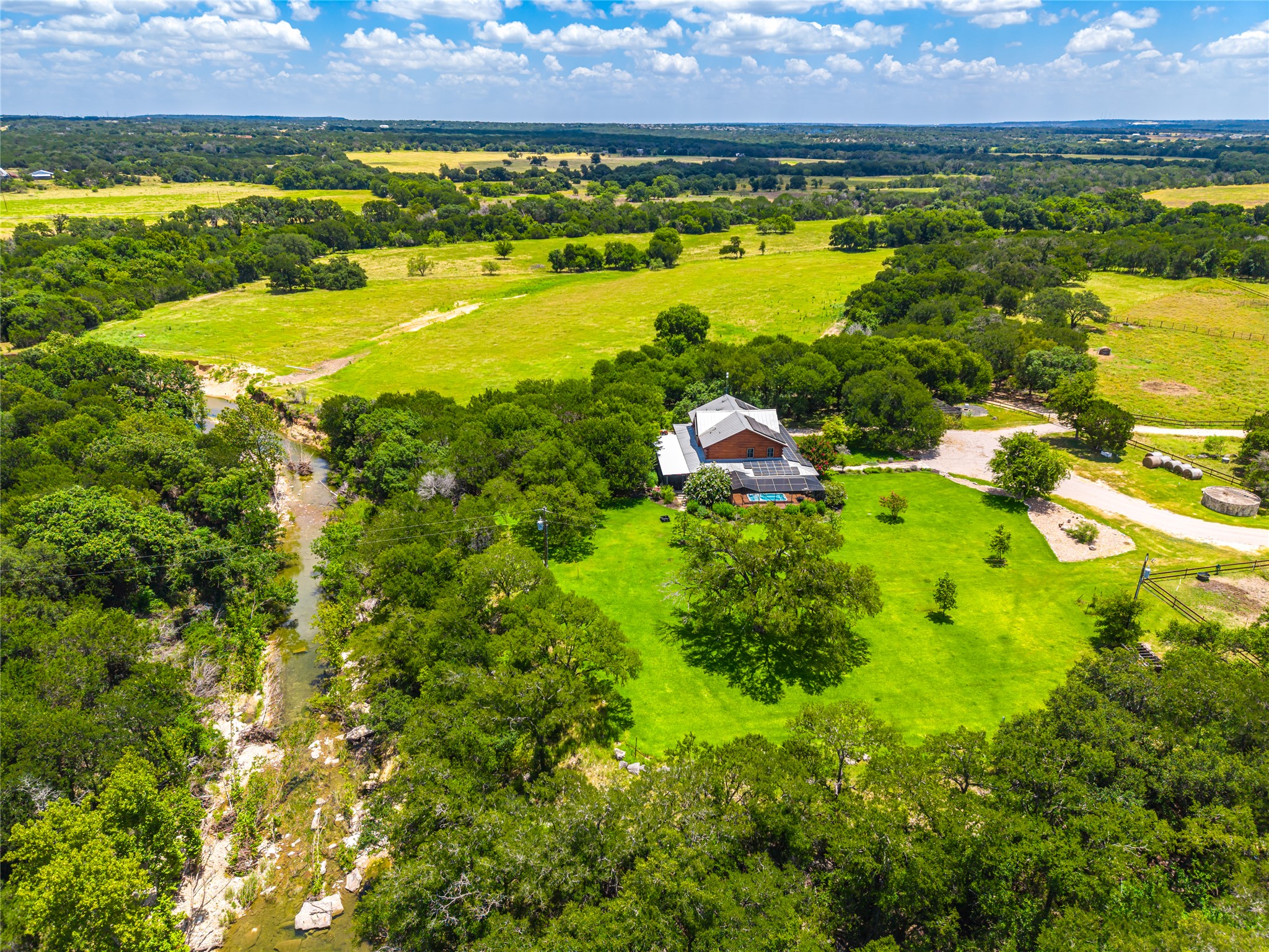 301 Blessing Ranch Rd — photo