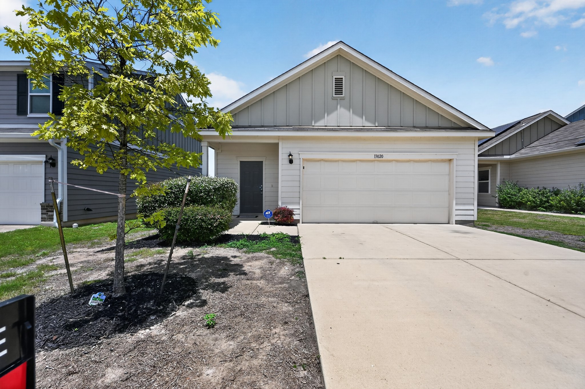 13020 Foreston Dr — photo