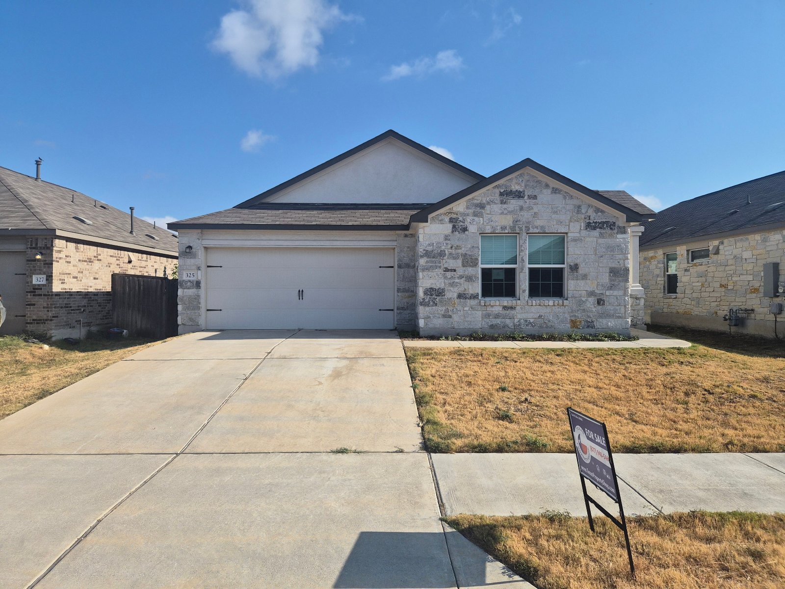 325 Arnage Dr — photo