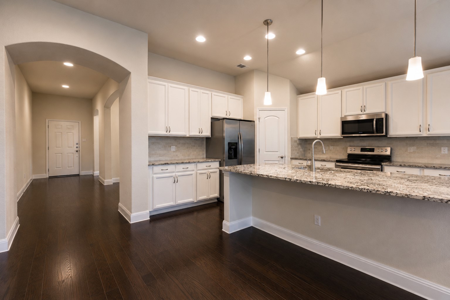 7501 Lombardy Loop — photo