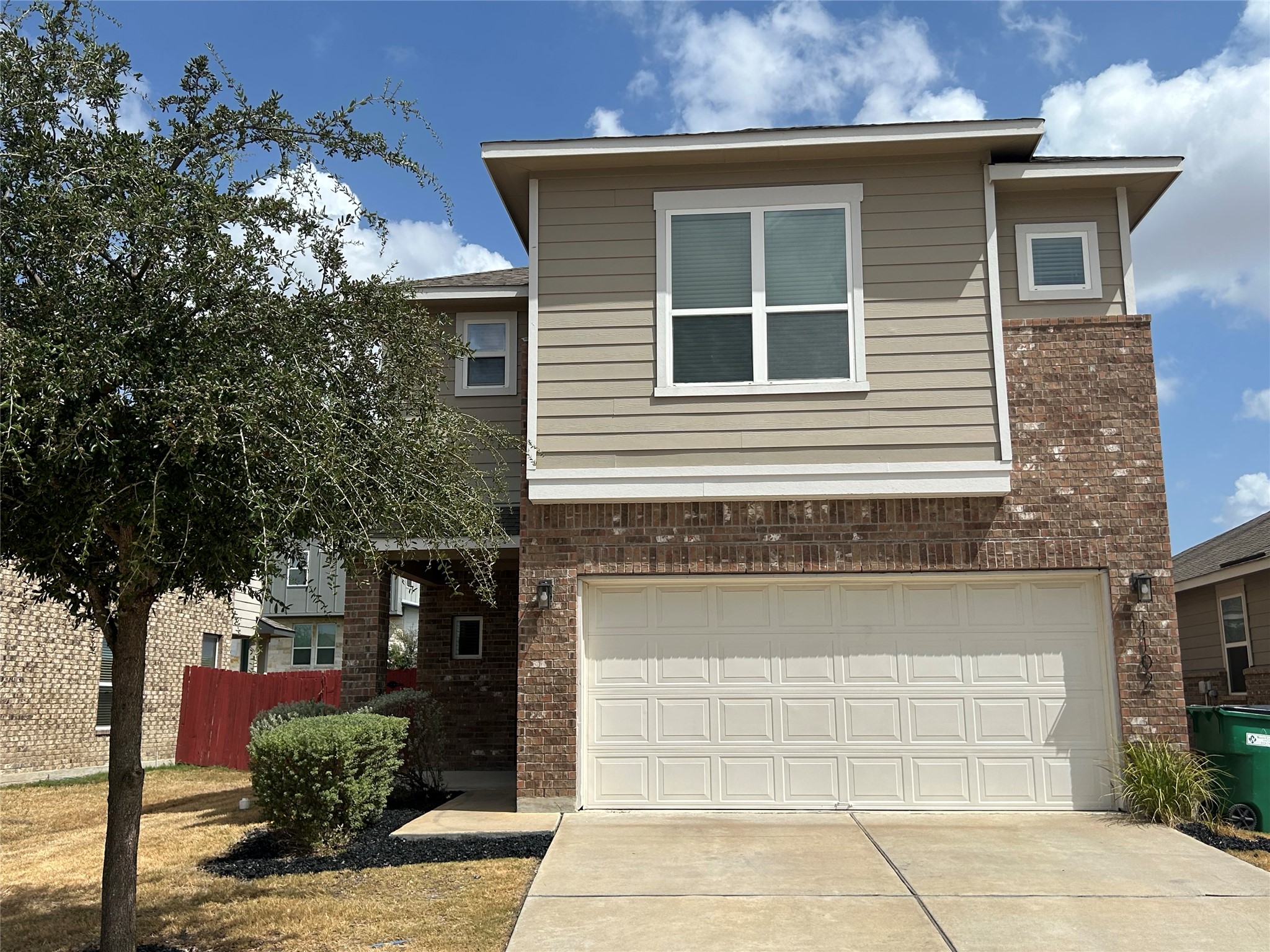 1102 Beechtree Ln — photo
