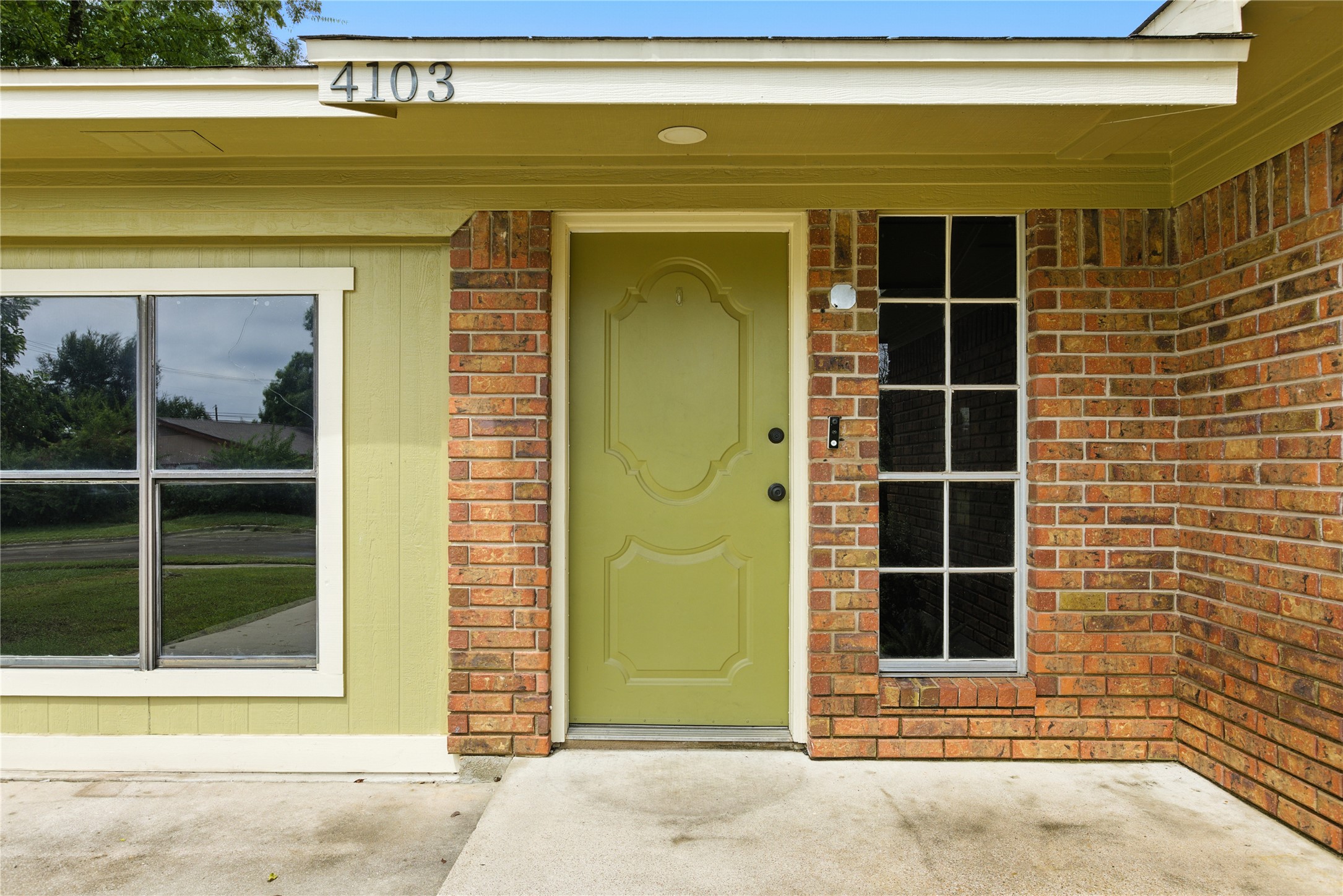 4103 Koala Dr — photo