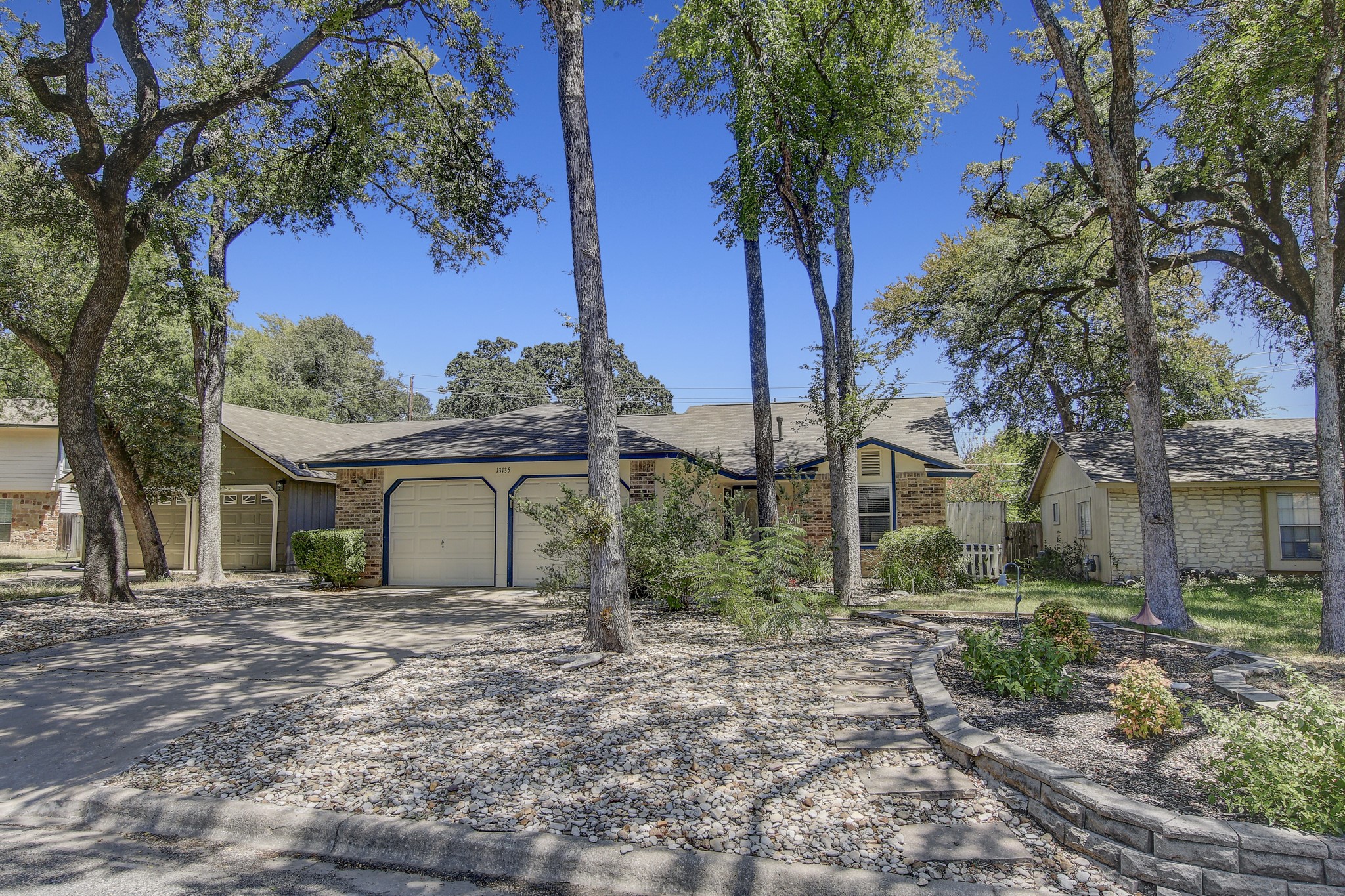 13135 Mill Stone Dr — photo