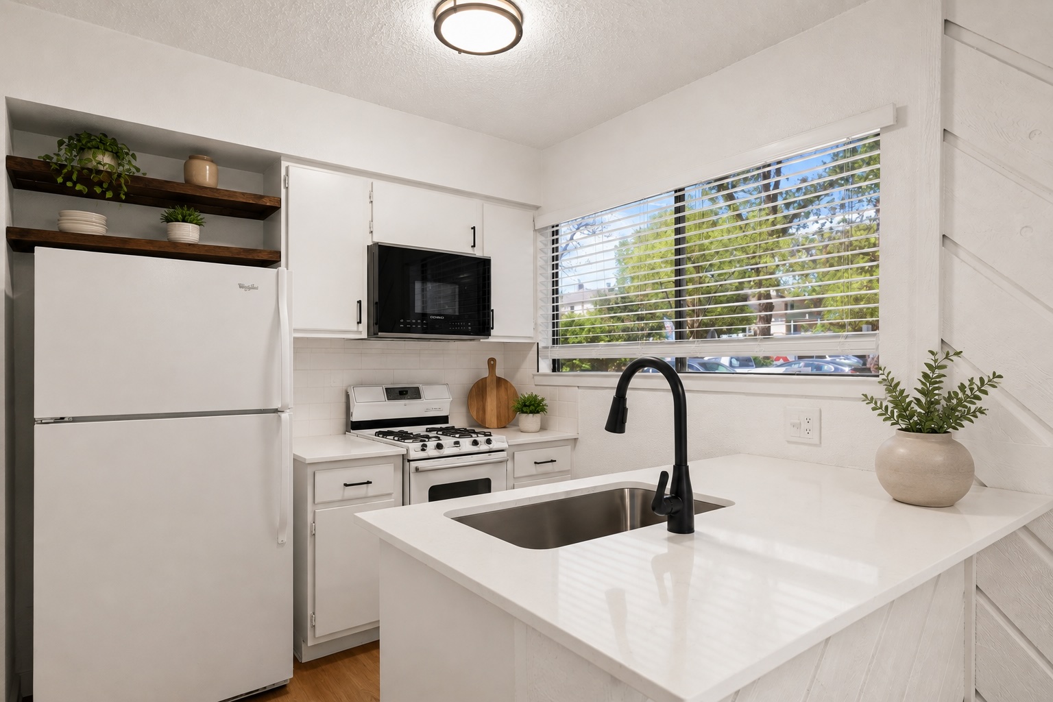 4205 Speedway Ave 112 — photo