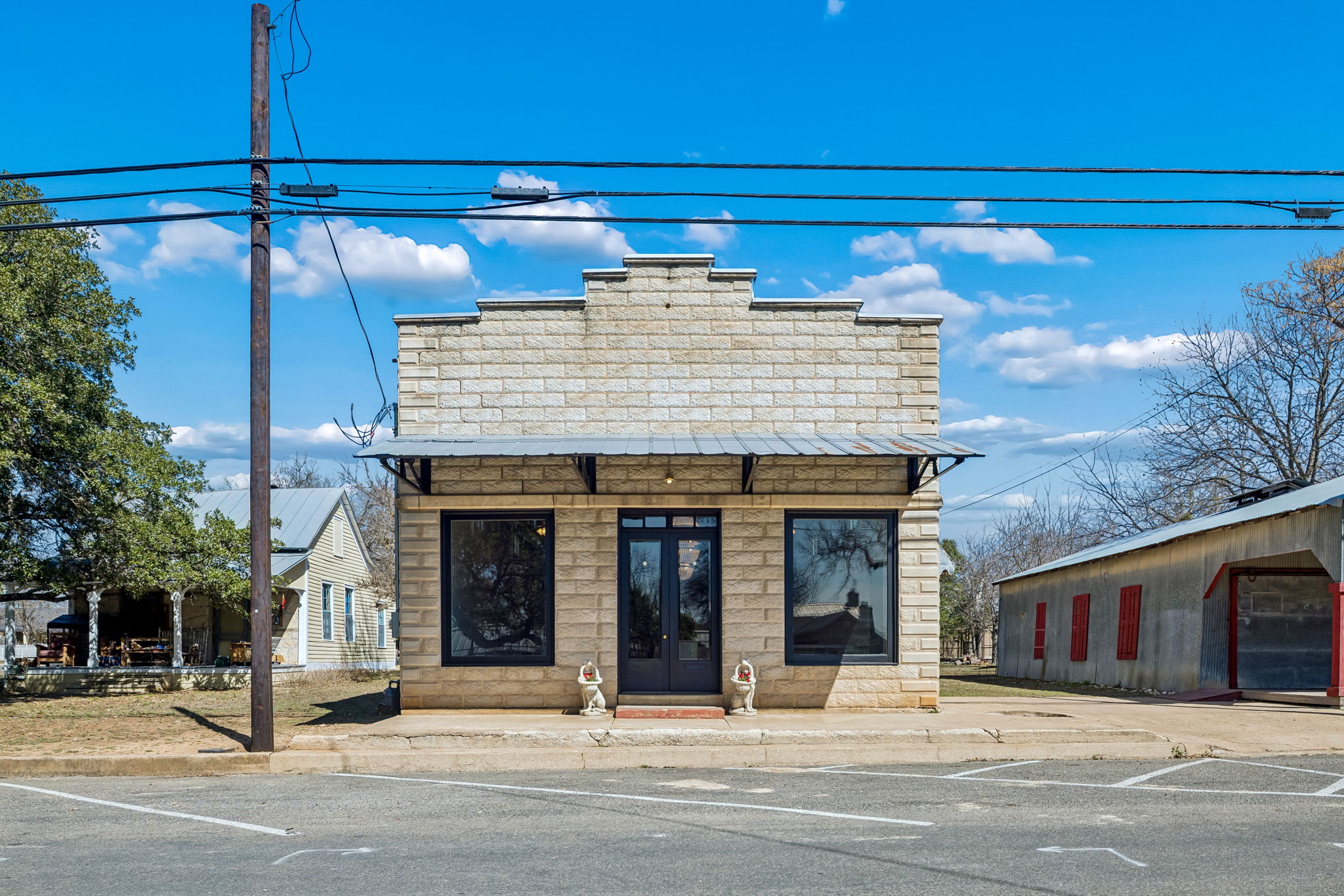 606 High St — photo