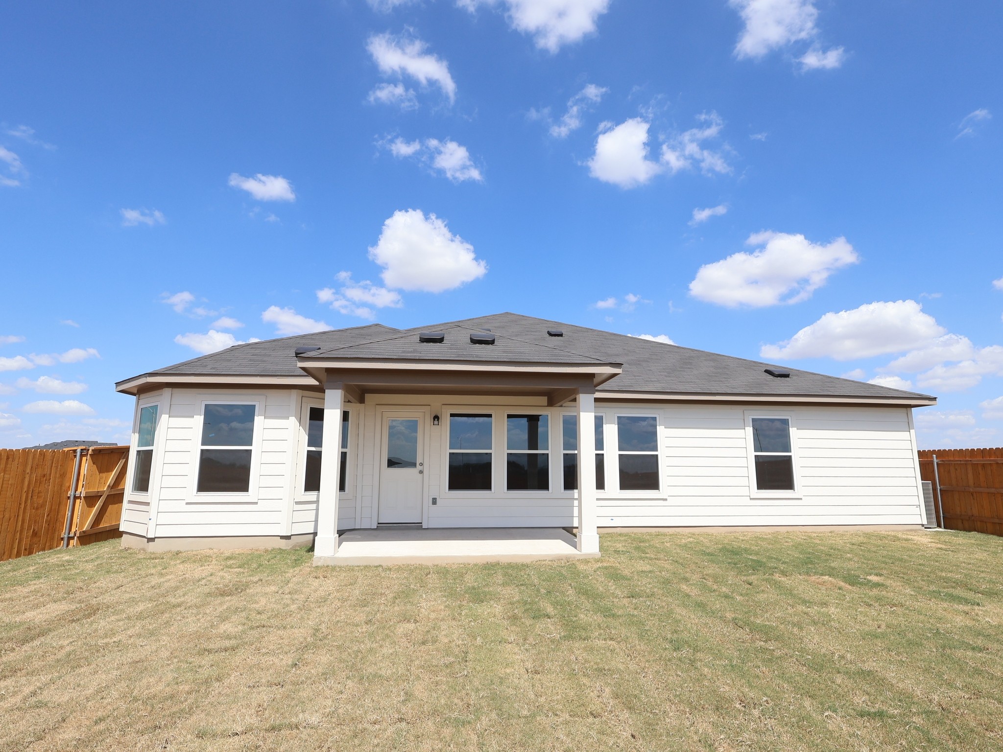13501 Van Hollen Road, Manor, TX 78653 — photo 2