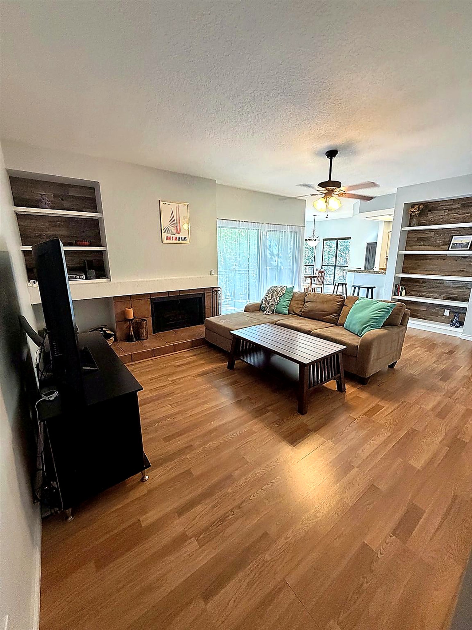 4711 Spicewood Springs Rd 164 — photo