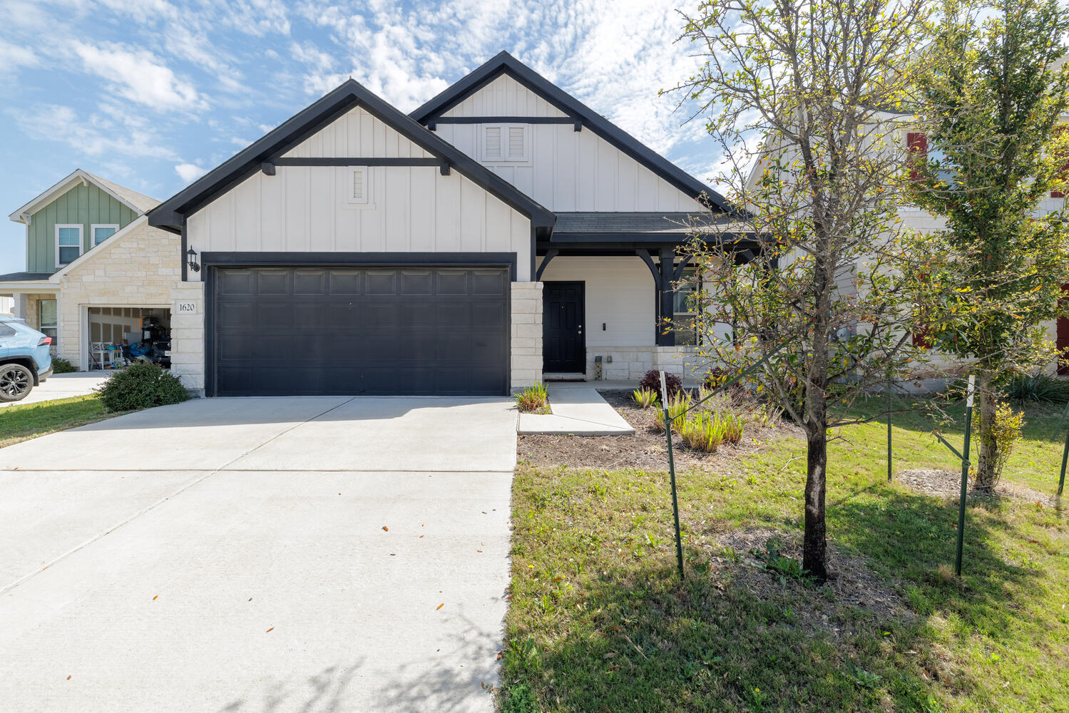 1620 Holly Lake Dr — photo