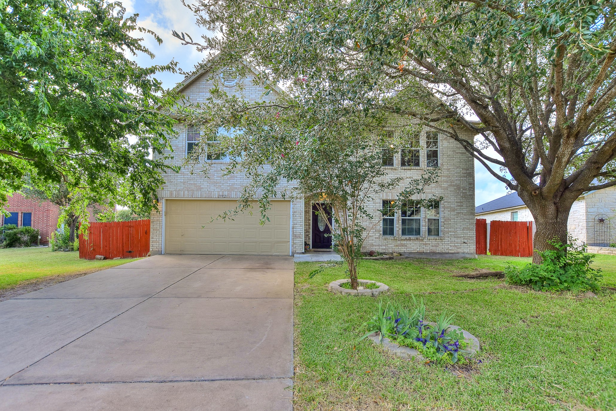 19921 San Chisolm Dr — photo