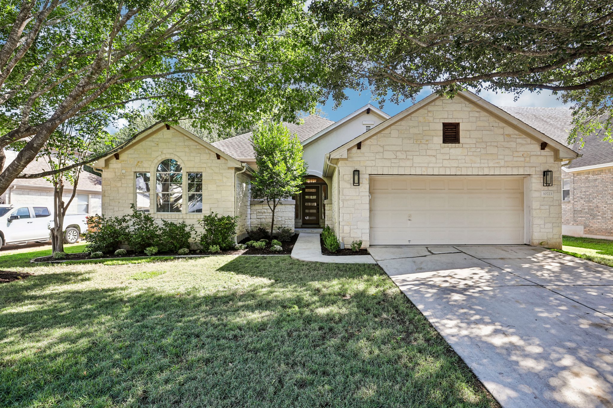 10723 River Plantation Dr — photo
