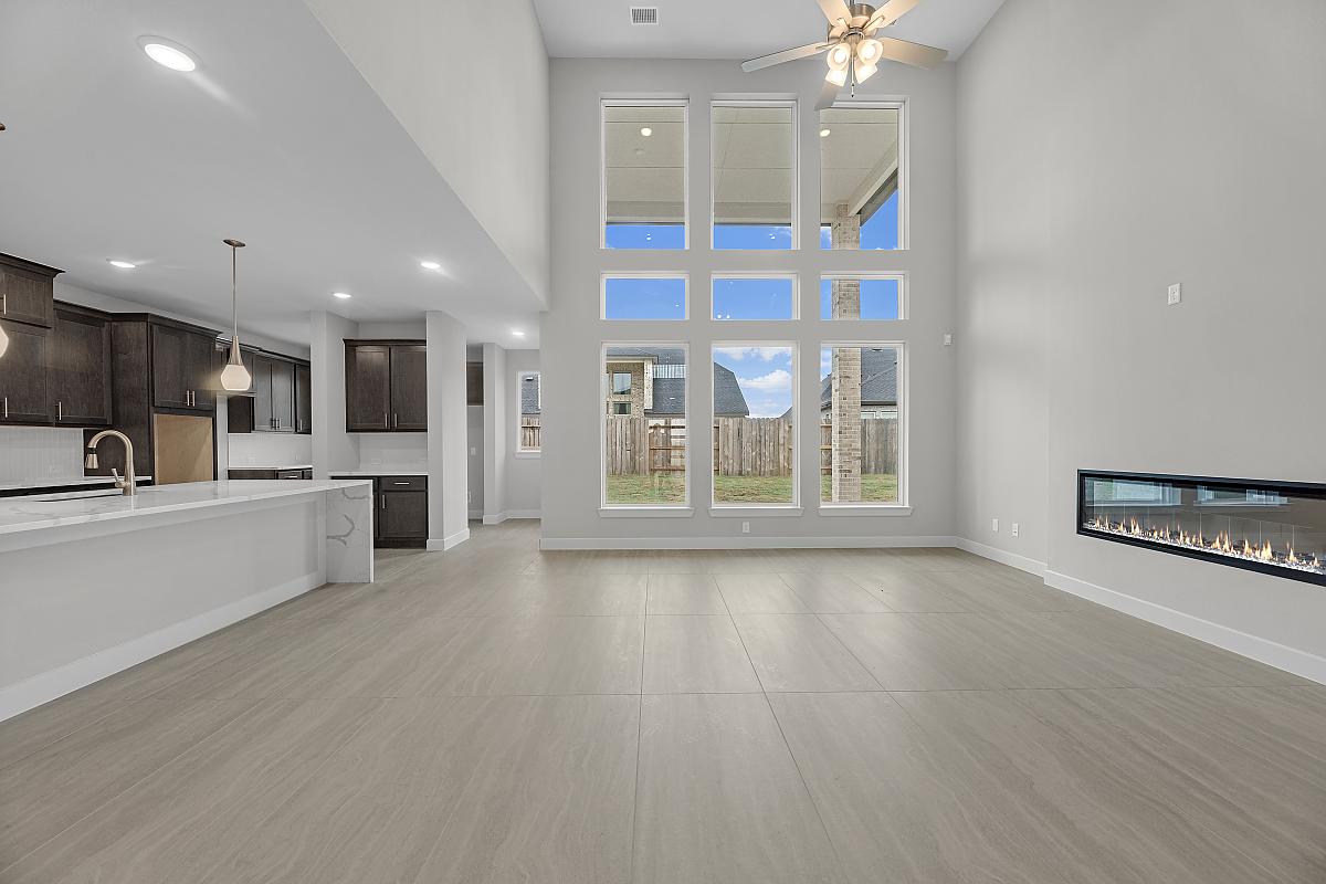 512 Sundance RDGS, Georgetown, TX 78628 — photo 2