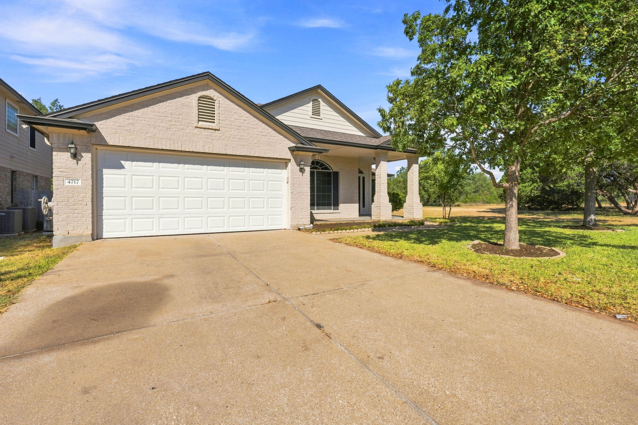 4717 Norman Trl — photo