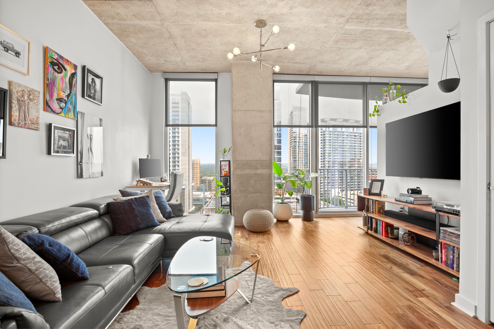 360 Nueces St 1306 — photo