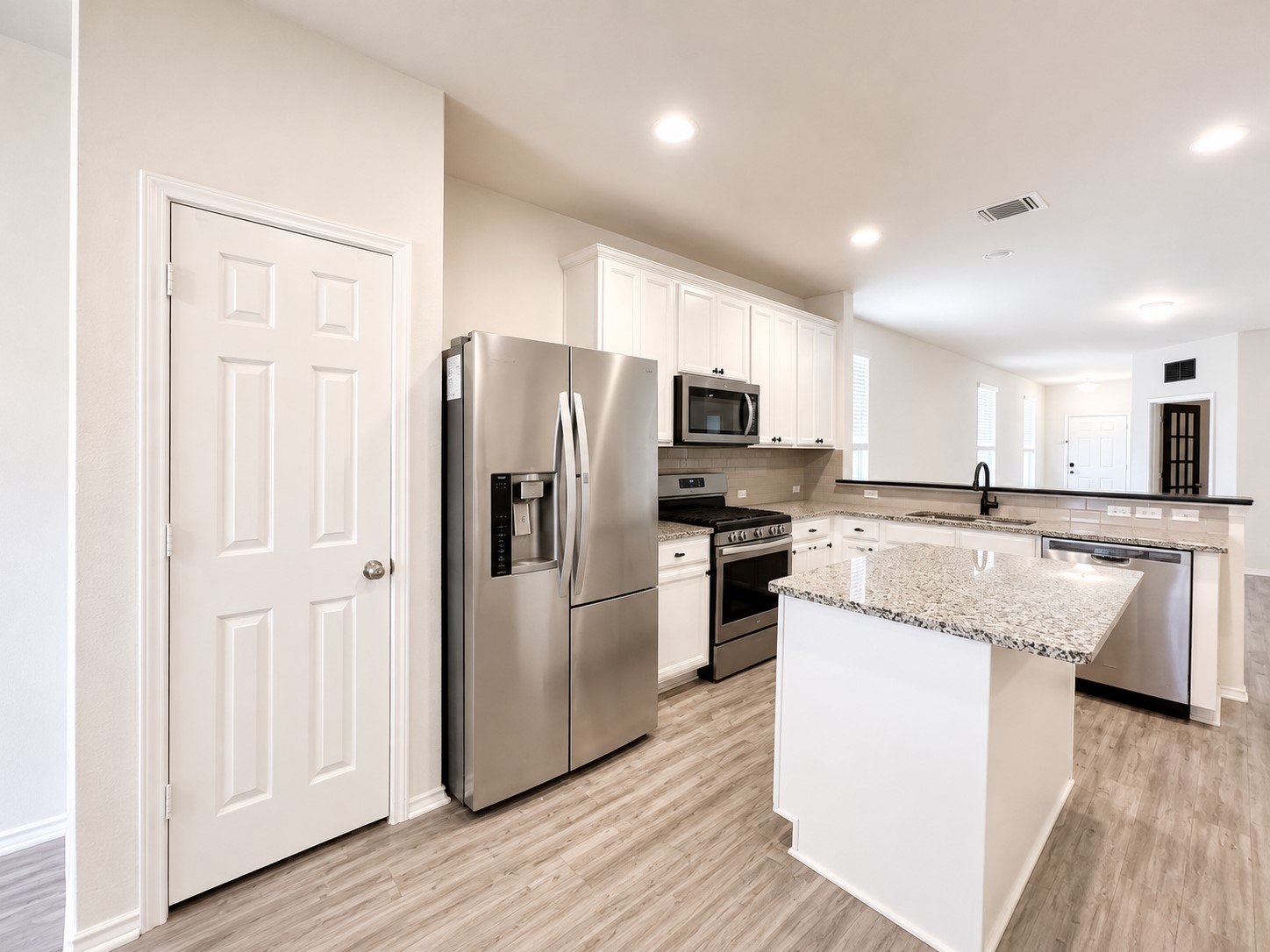 220 Pepperbark Loop, Buda, TX 78610 — photo 2