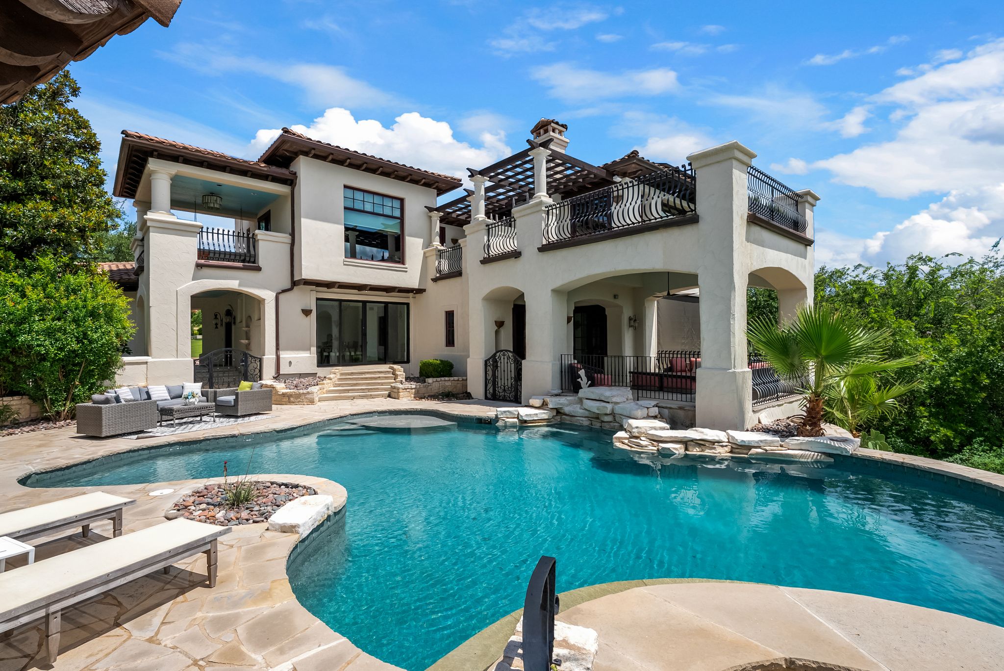 203 Bella Riva Dr — photo